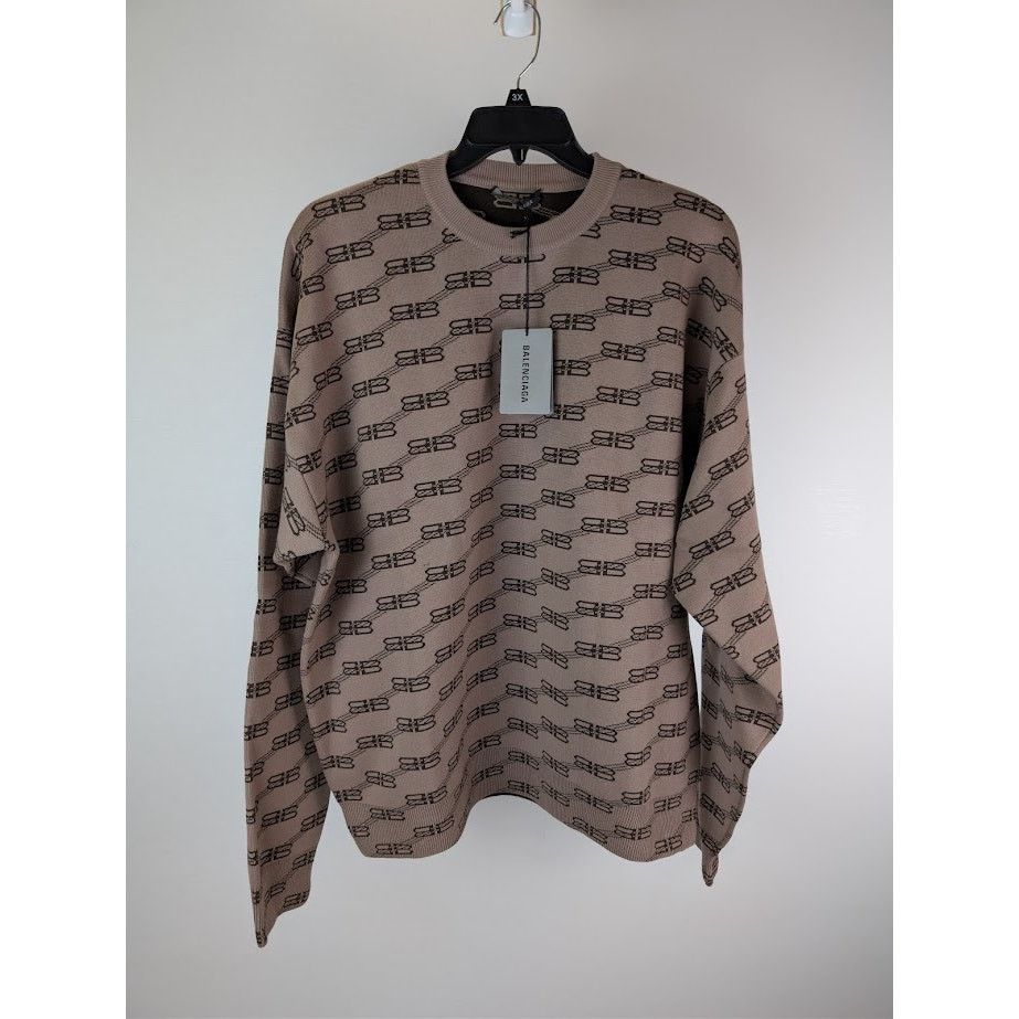 Balenciaga o1rshd1 Monogram Crewneck Sweater in Beige/Brown Size US XL / EU 56 / 4 - 1 Thumbnail