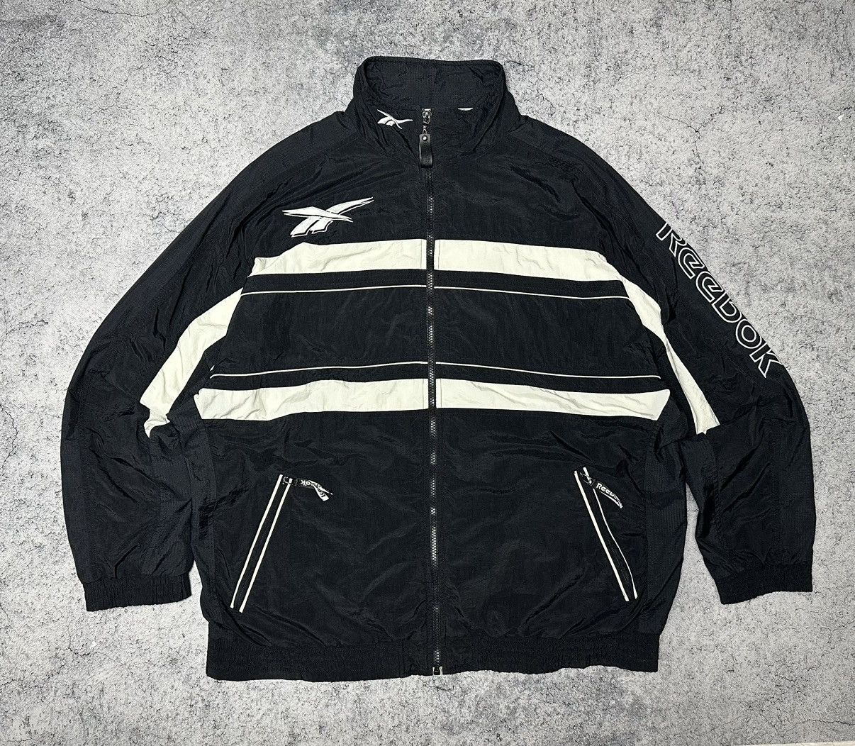Reebok Vintage Reebok Track Windbreaker Jacket Size US XL / EU 56 / 4 - 1 Thumbnail