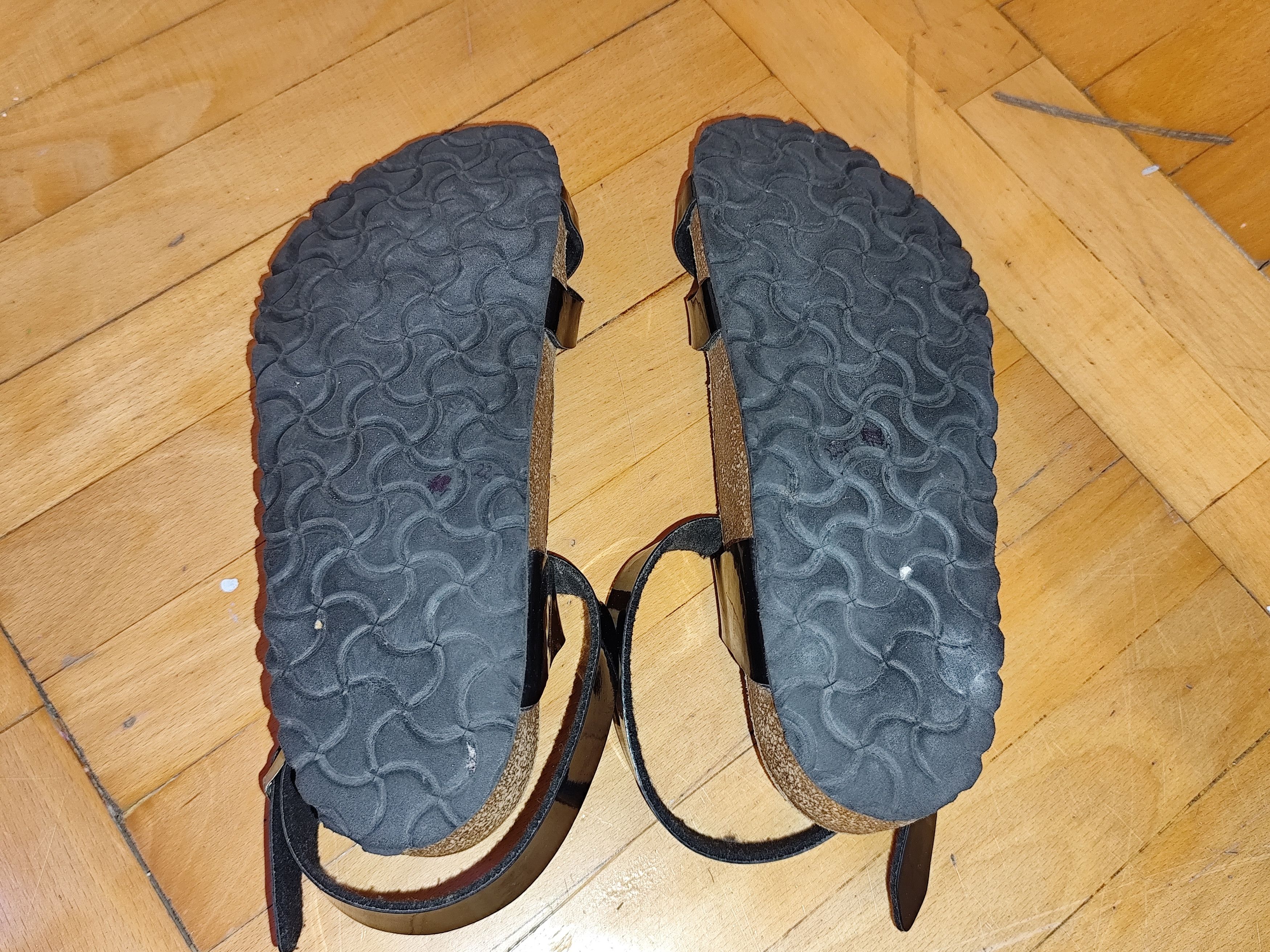 Birkenstock Birkenstock womens Yara sandals Size US 8 / IT 38 - 5 Thumbnail