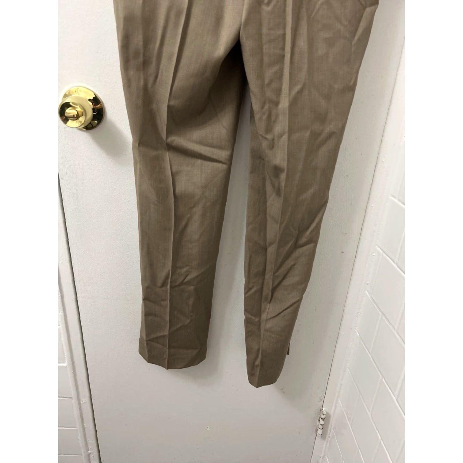 Vintage JOS A BANK Traveler Collection Pants Mens 31x32 Tan 100% Wool NWT Tailored Fit Dress Pants Workwear Wool Size US 31 - 3 Thumbnail