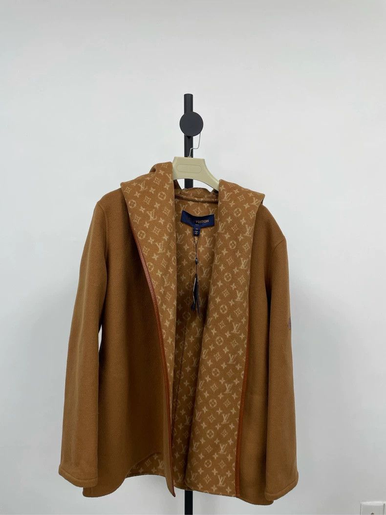 Louis Vuitton Louis Vuitton Caramel Lined Coat Size US XL / EU 56 / 4 - 1 Thumbnail