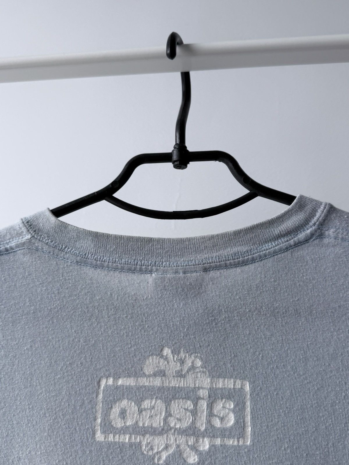Band Tees 2009 Oasis Tour Band Tee T-Shirt Size US M / EU 48-50 / 2 - 9 Thumbnail