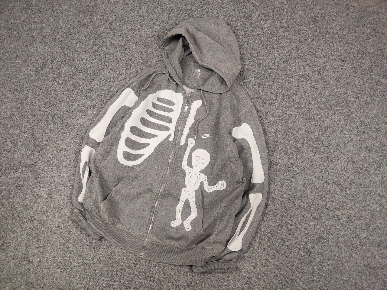 Nike Nike skeleton Logo vintage Rare reworked Zip Hoodie Y2K Size US L / EU 52-54 / 3 - 3 Thumbnail