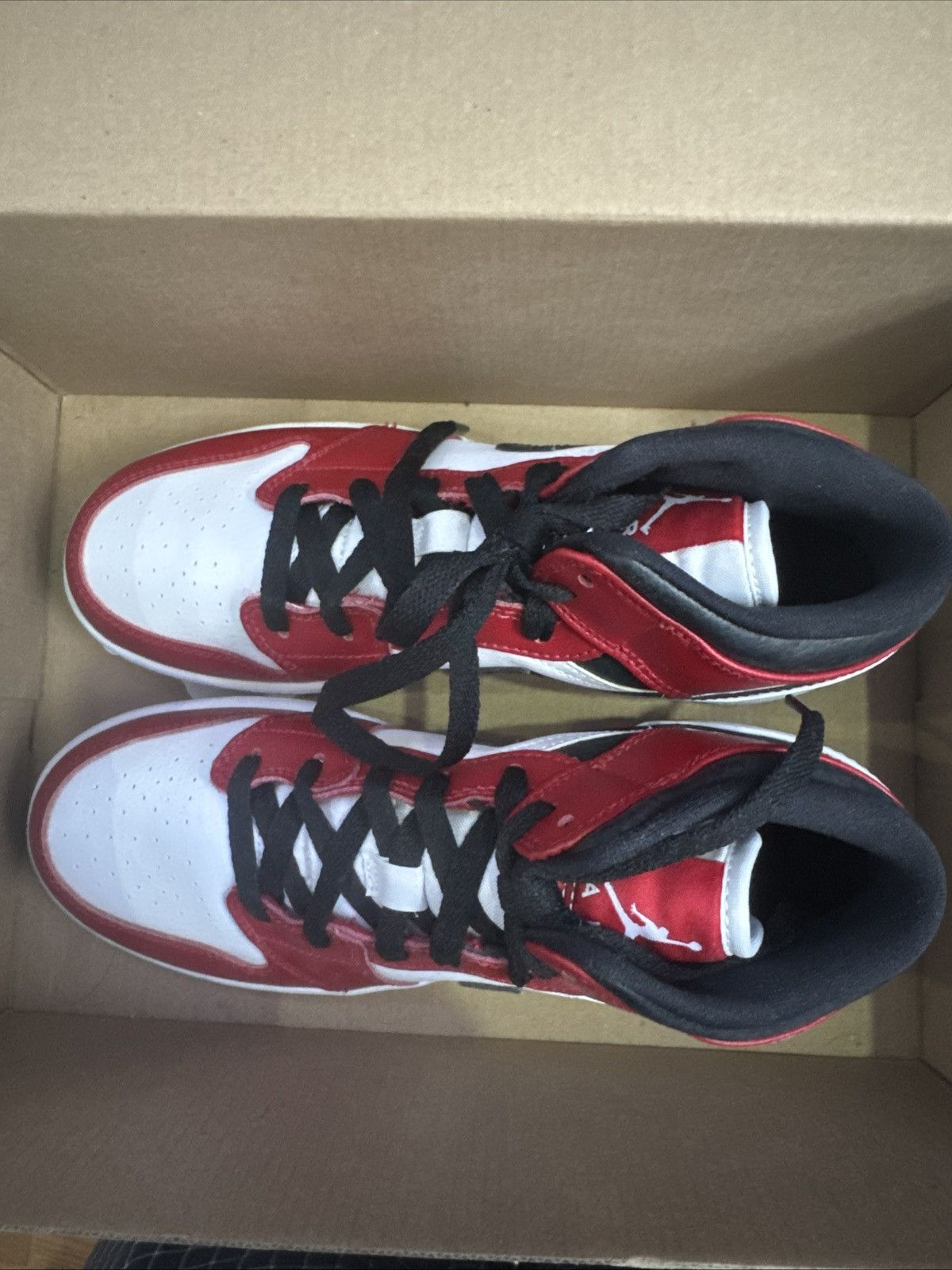 JORDAN 1 MID CHICAGO GS