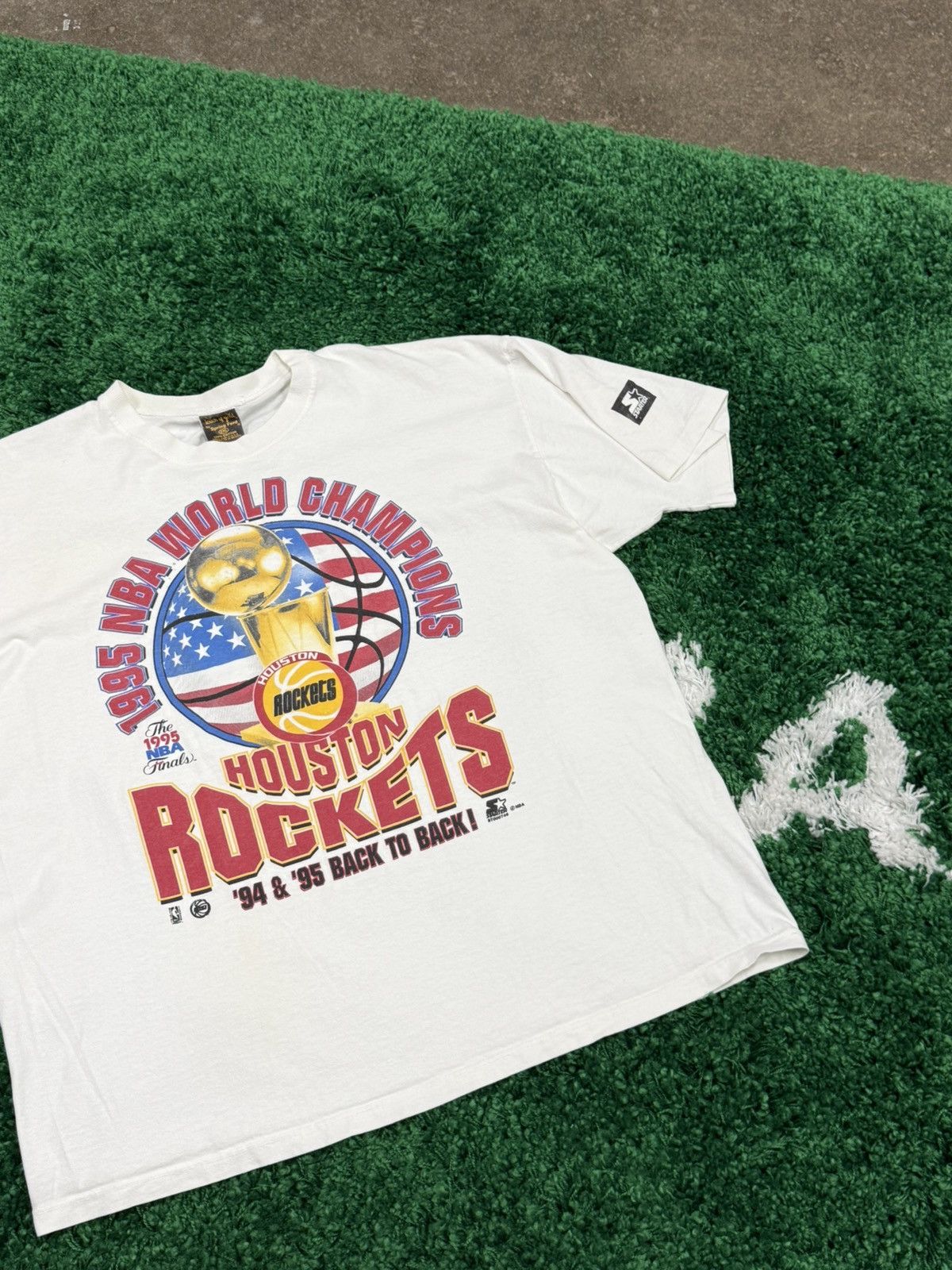 NBA × Starter × Vintage RARE 1995 Houston Rockets World Champion Trophy Tee XXL 2XL Size US XXL / EU 58 / 5 - 3 Thumbnail