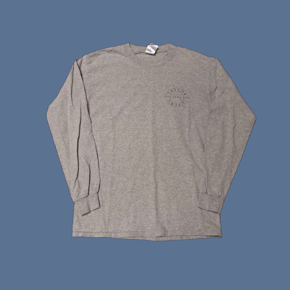 Gildan Taylor Swift 2015 1989 Tour Band Nashville TN Vance Joy Long Sleeve Shirt S Gray Unisex Adults S Shirt Size US S / EU 44-46 / 1 - 1 Thumbnail