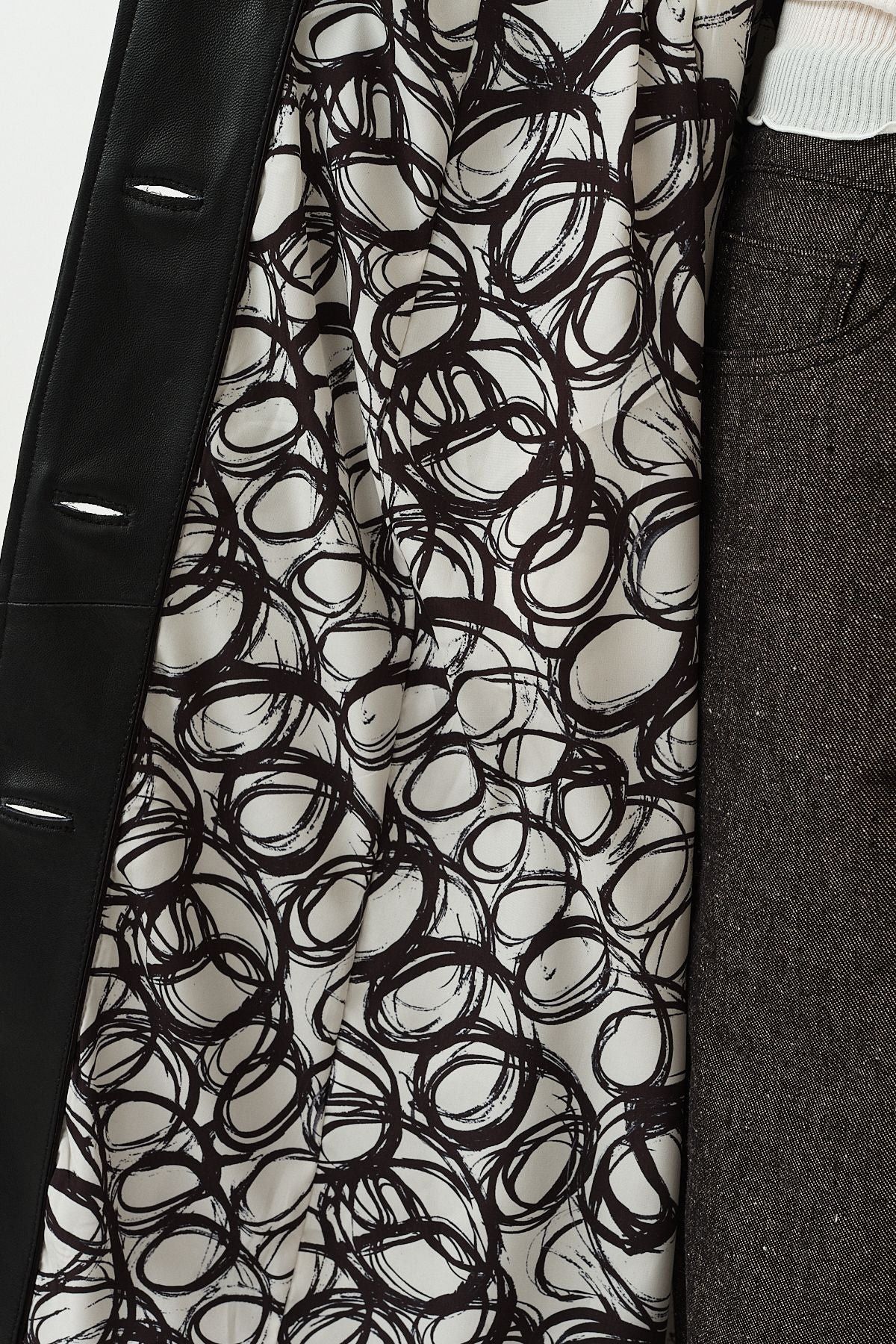 Saks Potts o1s22i1n0924 Foxy Leather Shearling Long Coat in Black Size L / US 10 / IT 46 - 9 Thumbnail
