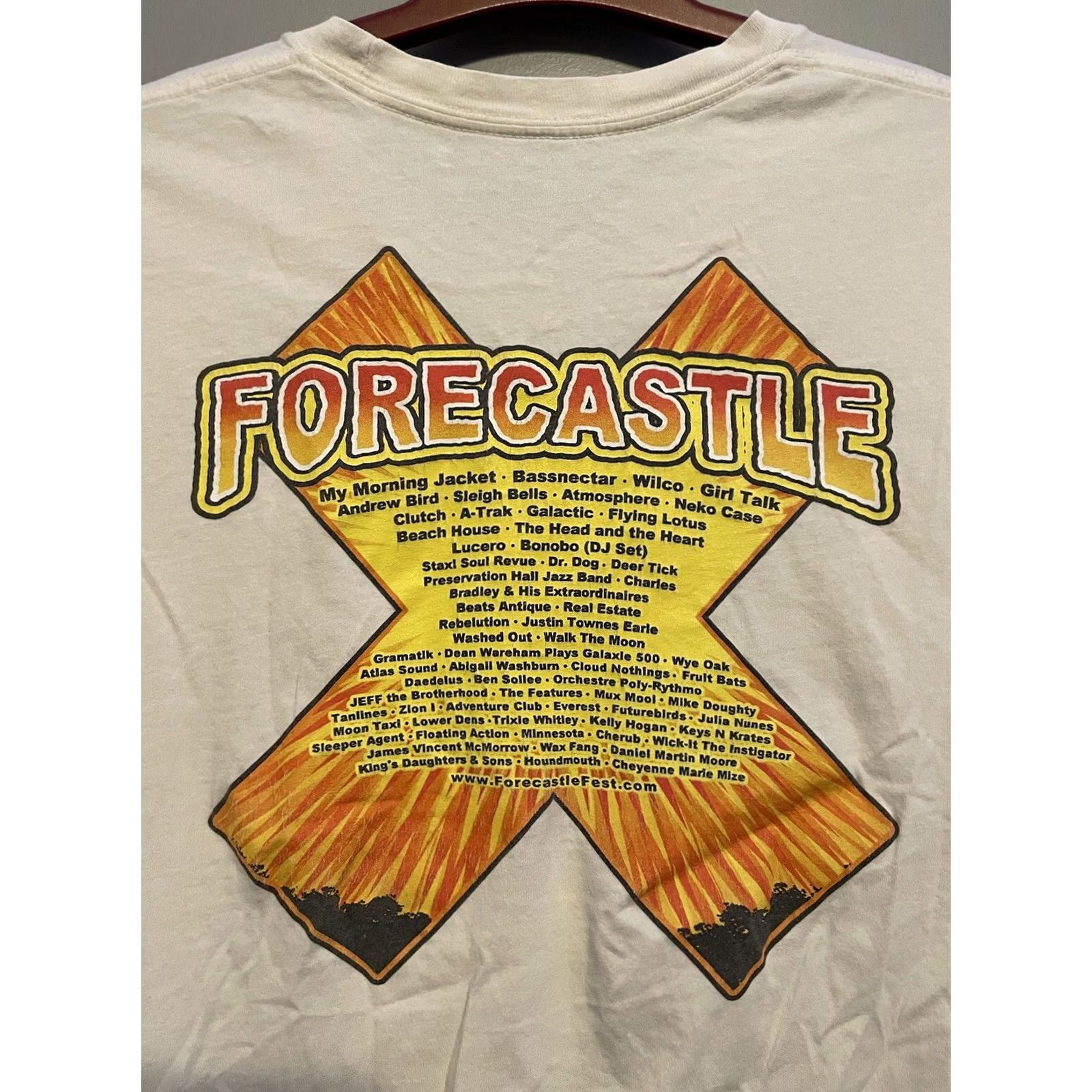 Vintage 2012 Forecastle Louisville Shirt Mens Size Medium White Logo Graphic Size US M / EU 48-50 / 2 - 5 Thumbnail