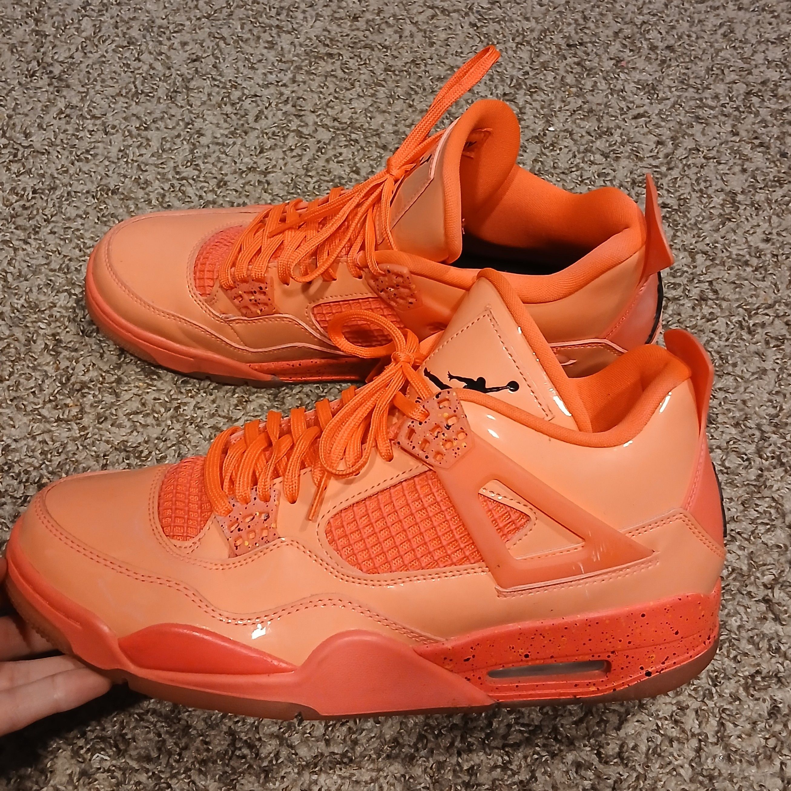 Jordan Brand Sz 12 - Jordan 4 Retro Hot Punch (Women's) Size US 12 / IT 42 - 2 Thumbnail