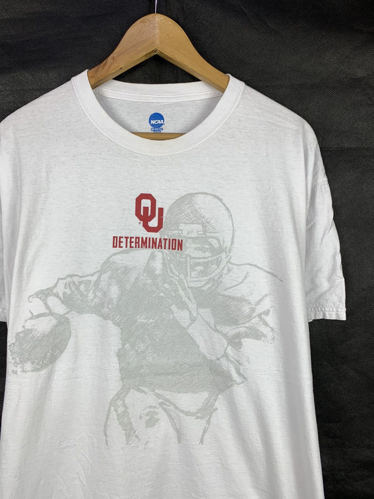 NCAA Offer! NCAA Sports Football Tee Size US XL / EU 56 / 4 - 2 Thumbnail