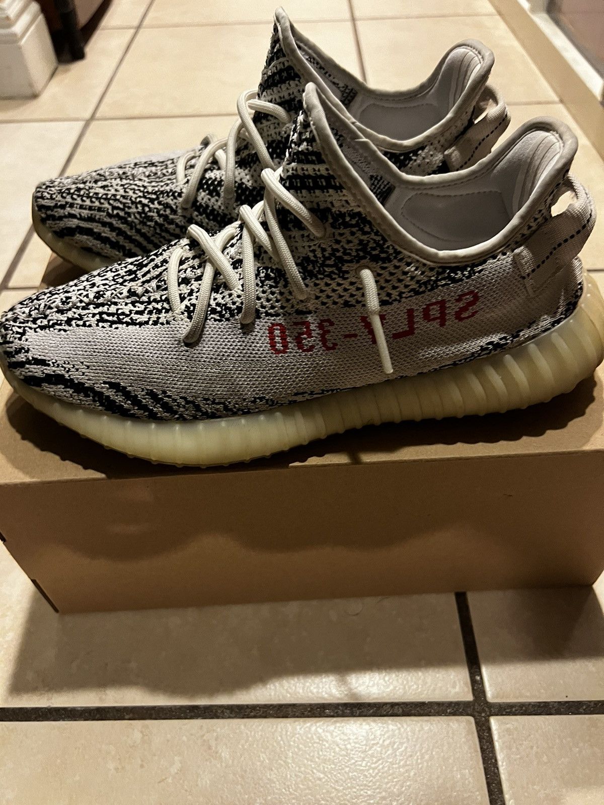 Adidas Adidas Yeezy 350 Zebra Size US 9.5 / EU 42-43 - 5 Thumbnail