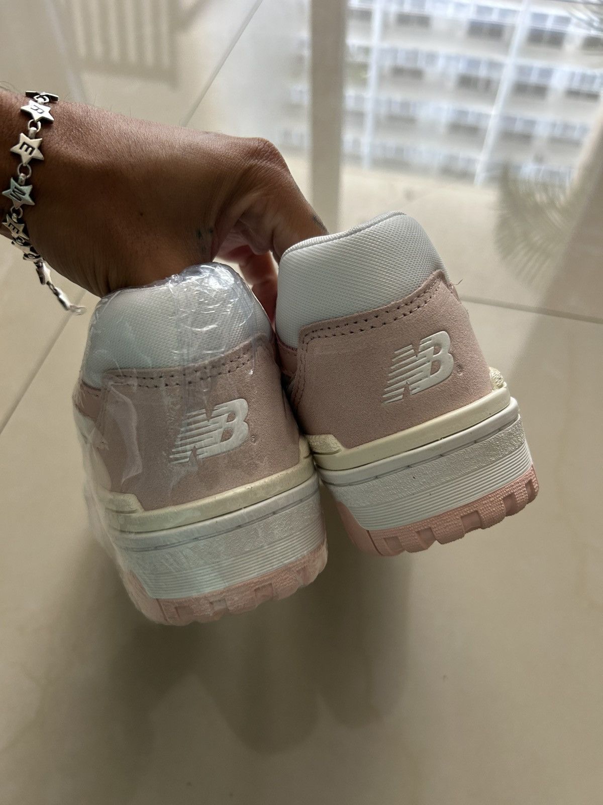 New Balance New balance 550 pink Size US 8 / EU 41 - 4 Thumbnail