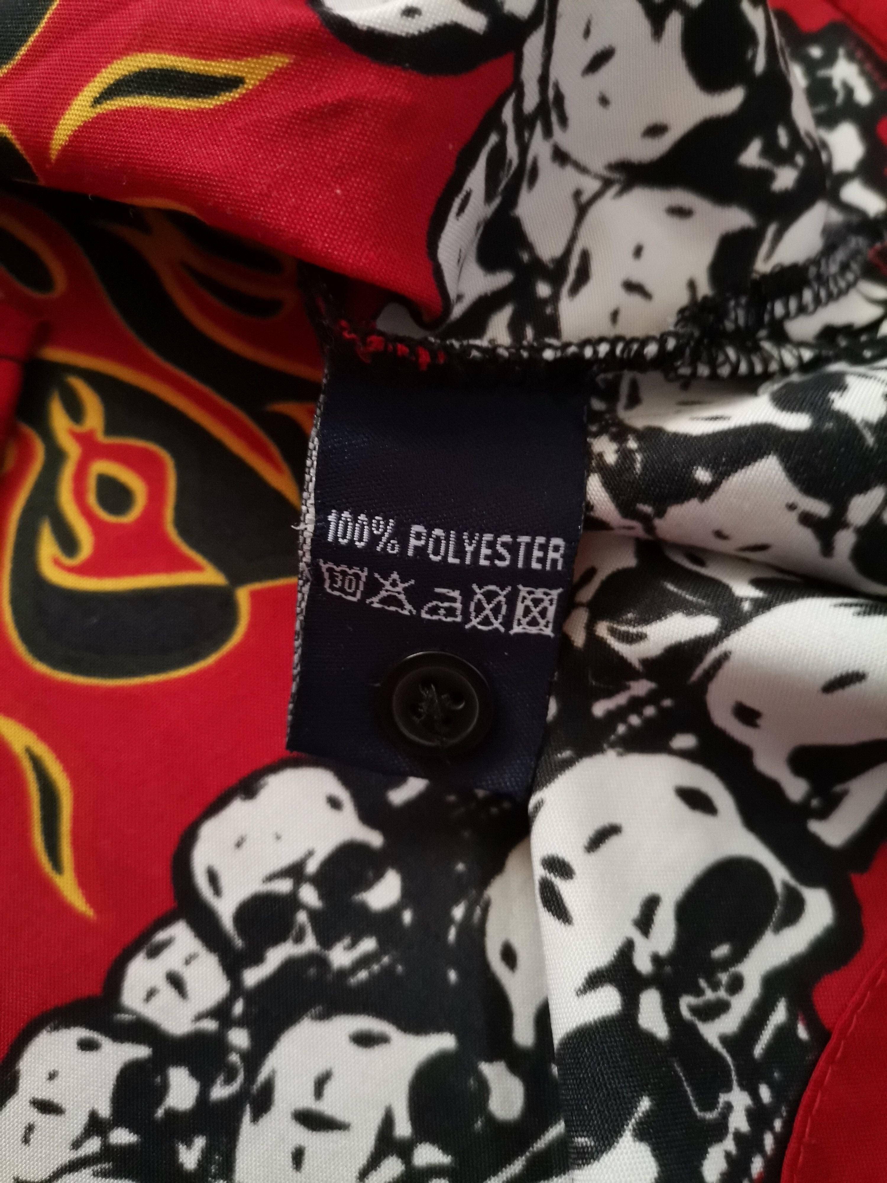 Vintage Vintage Savvy Skulls and Flames Shirt Size US L / EU 52-54 / 3 - 4 Thumbnail