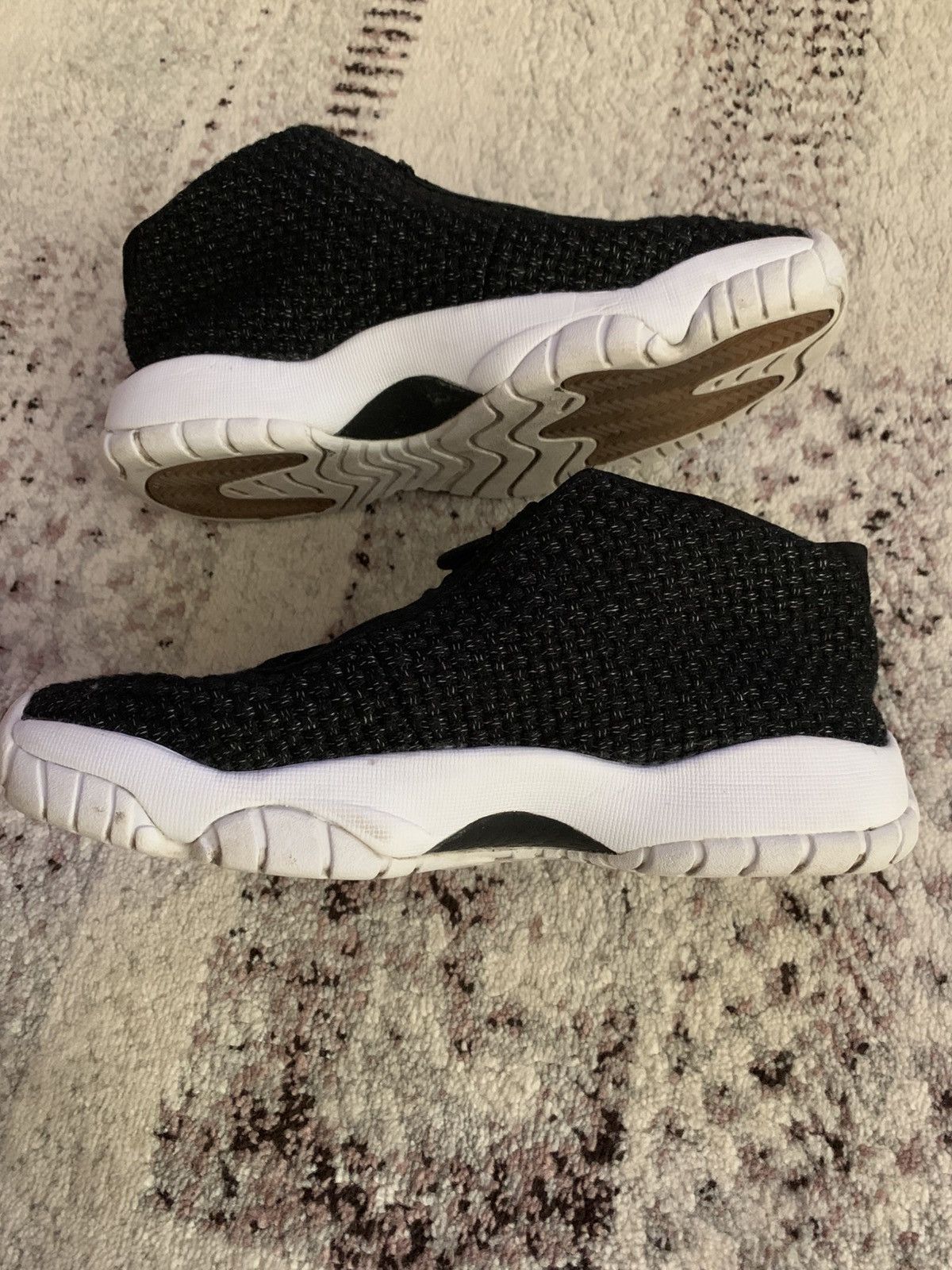 Nike Nike Air Jordan Future XI Size US 7 / EU 40 - 3 Thumbnail