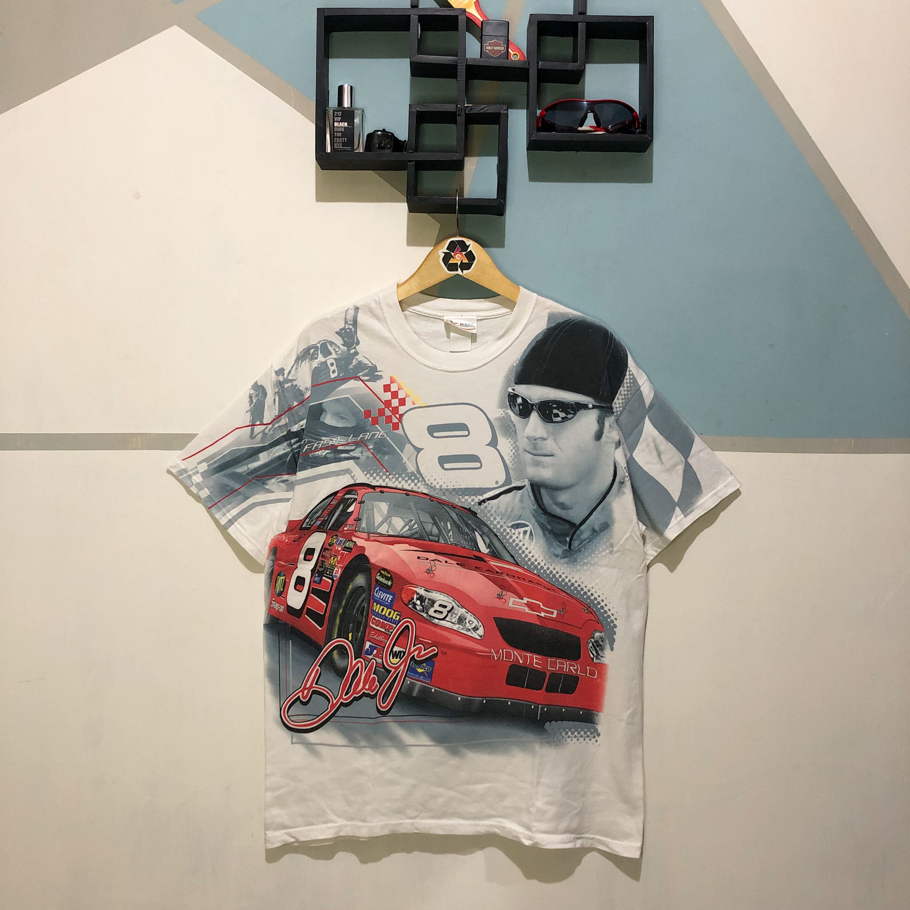 Chase Authentics Vintage Dale Earnhardt Jr All Over Print NASCAR T-Shirt Size US L / EU 52-54 / 3 - 1 Thumbnail