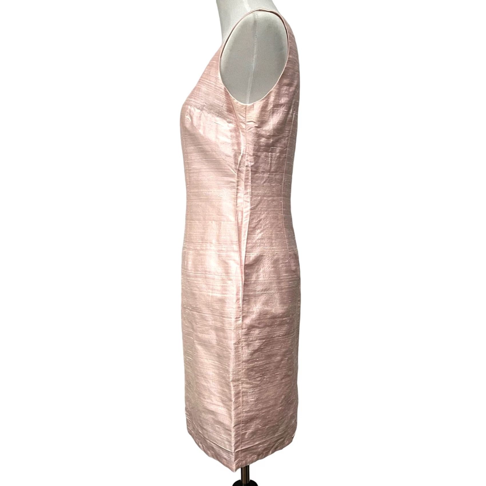 Pinko VINTAGE Trio New York Silk Sleeveless Dress Pink V-Neck Women Sz 6 Sheath Dress Womens Pink Silk Sleeveless V-Neck Knee Length 100% Silk Size M / US 6-8 / IT 42-44 - 5 Thumbnail