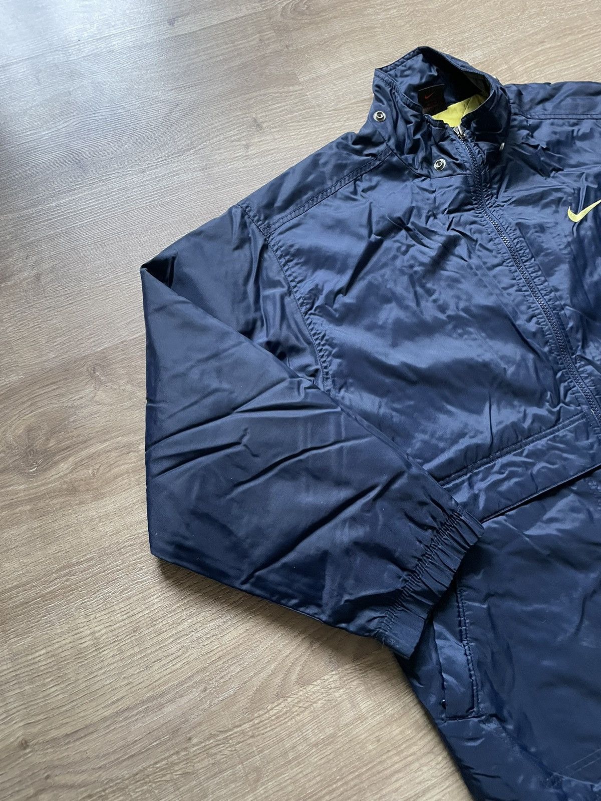 Nike Vintage 90s Nike Swoosh Logo Accent Quilted Coat Jacket Size US S / EU 44-46 / 1 - 5 Thumbnail