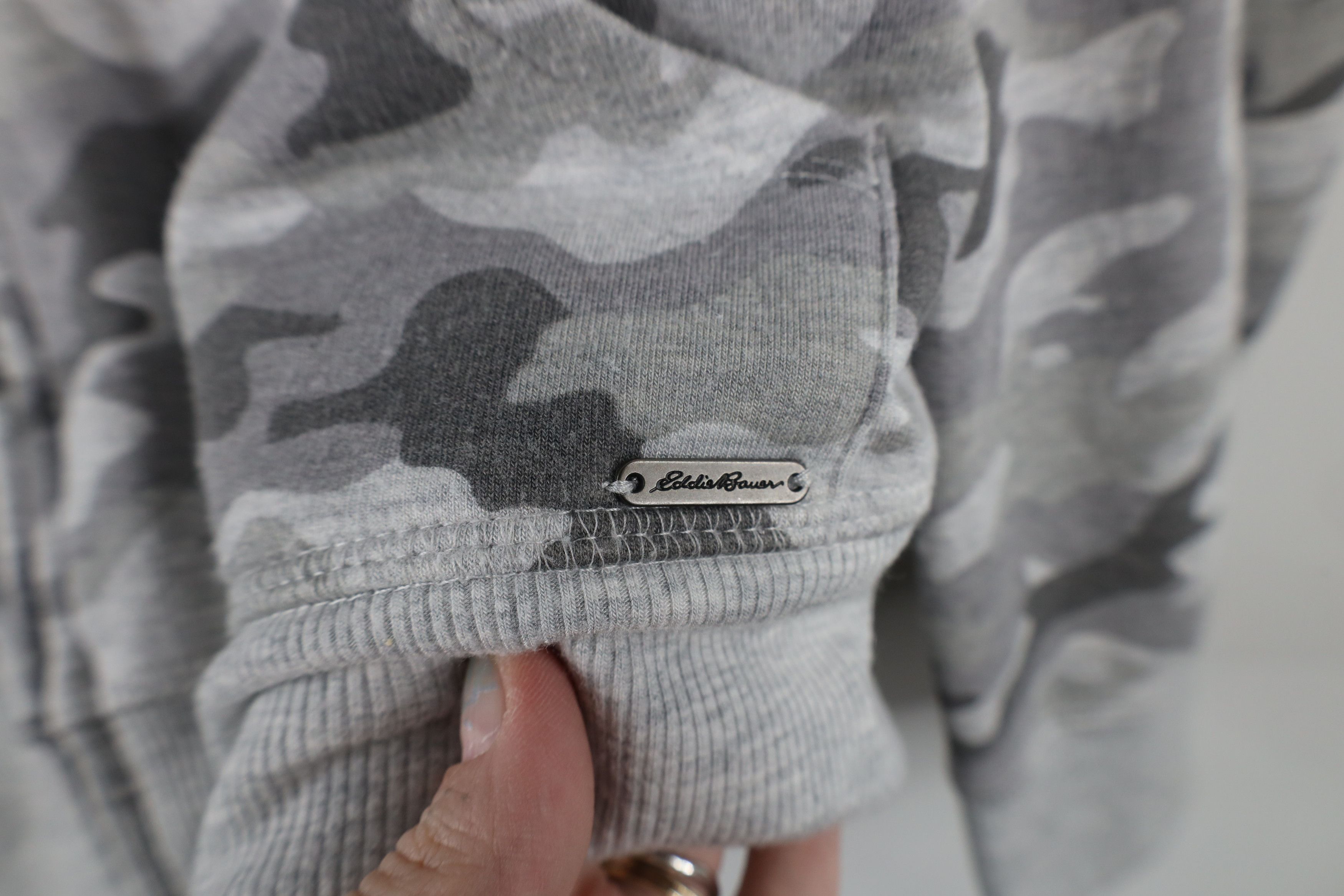 Eddie Bauer × Vintage Eddie Bauer Spell Out Full Zip Camouflage Hoodie Sweatshirt Size L / US 10 / IT 46 - 6 Thumbnail