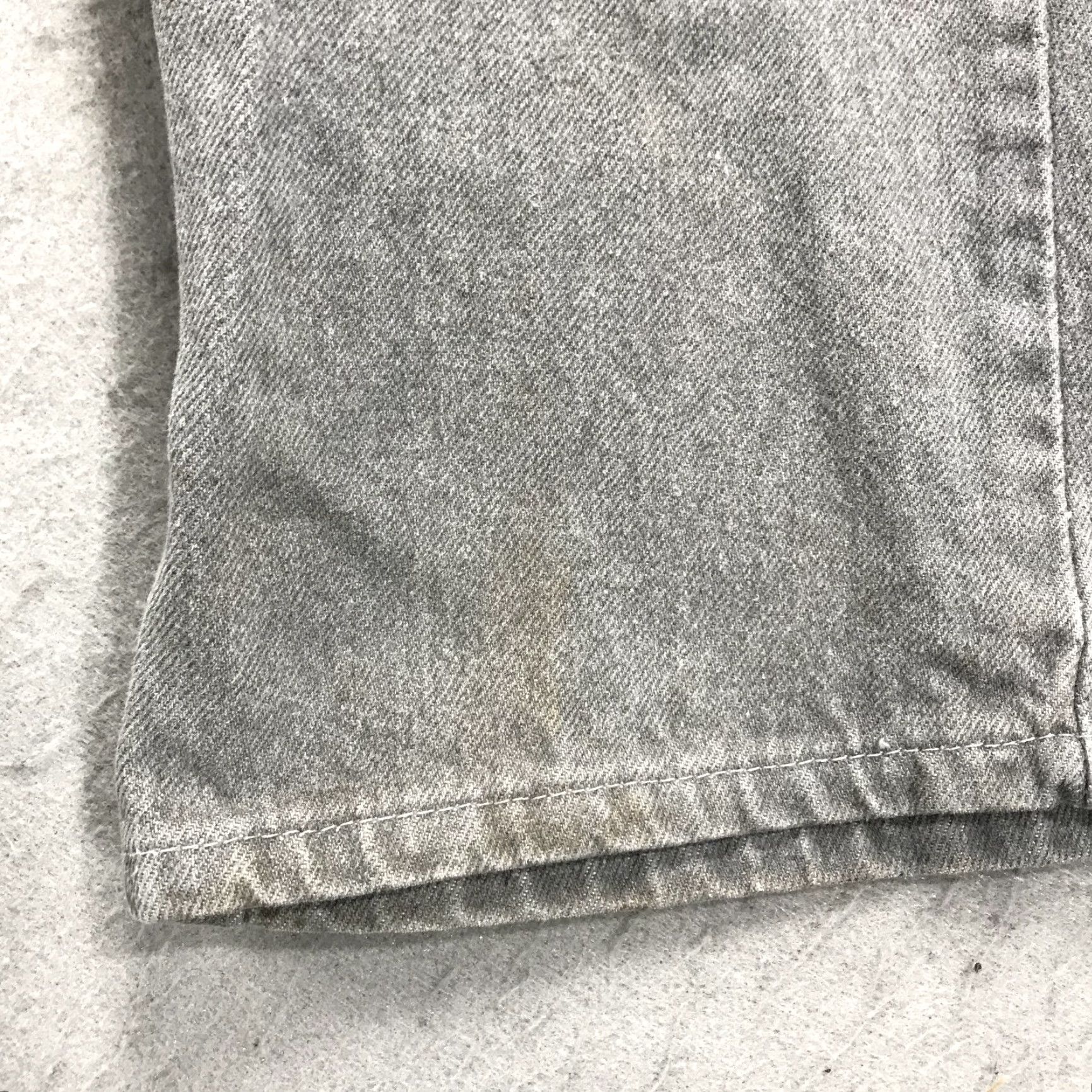 Levi's VINTAGE Levi's Jeans Mens 34x32 Gray Faded 40509 2767 Made USA Denim 90s Size US 34 / EU 50 - 5 Thumbnail
