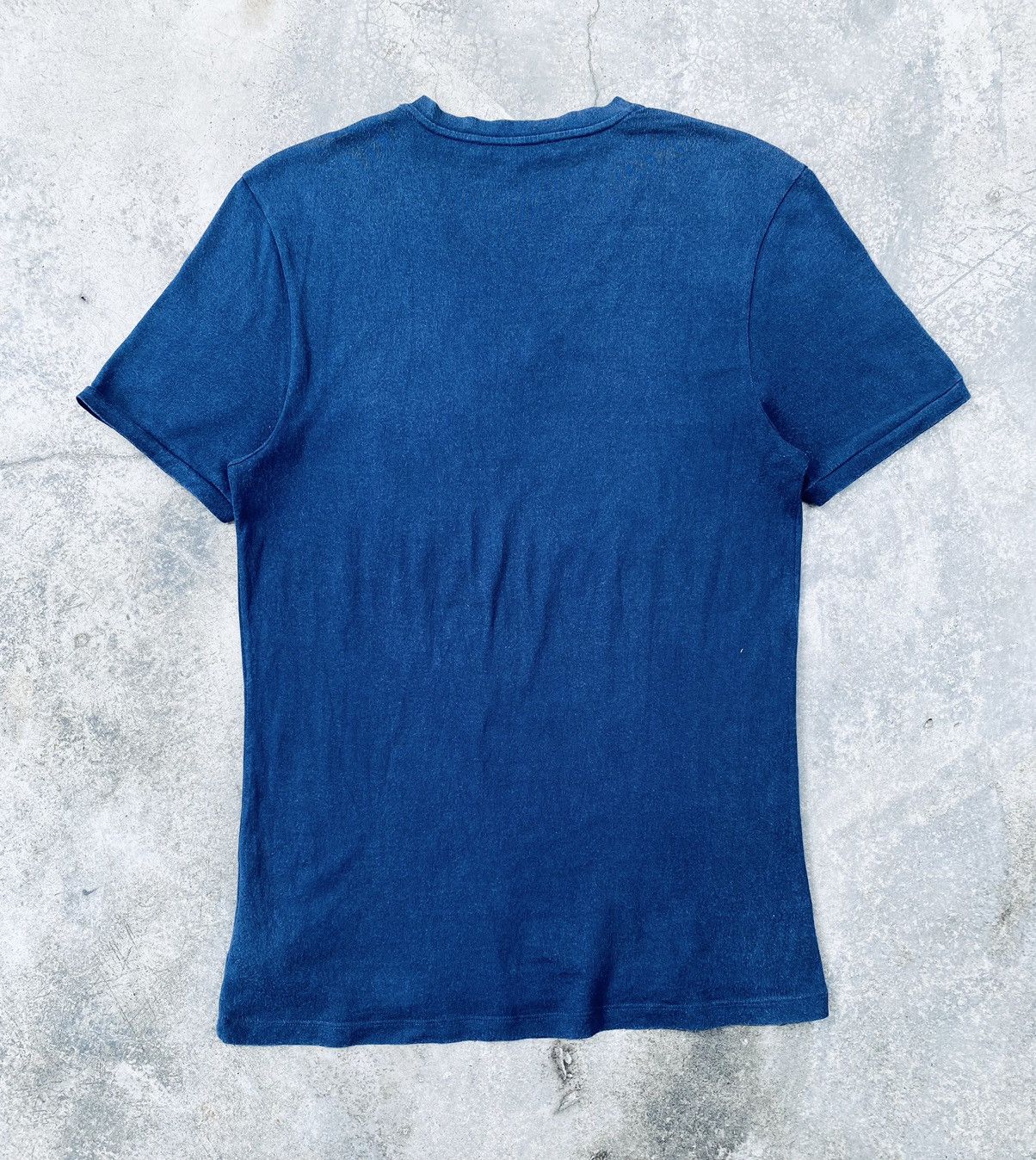 Gucci Vintage Gucci V-Neck Faded Tees Size US S / EU 44-46 / 1 - 2 Thumbnail