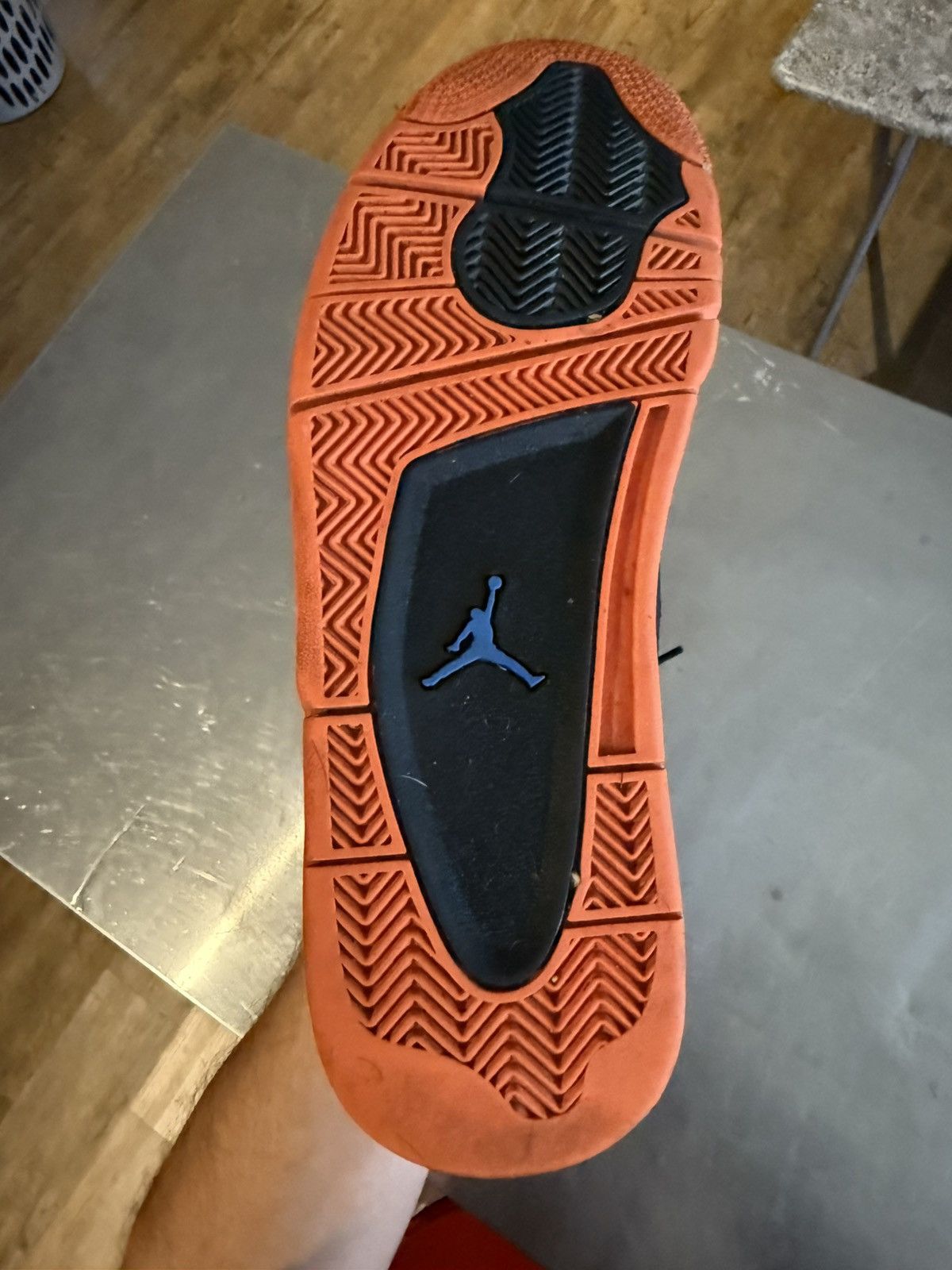 Jordan Brand Jordan 4 Cavs 2012 Size US 10.5 / EU 43-44 - 7 Thumbnail