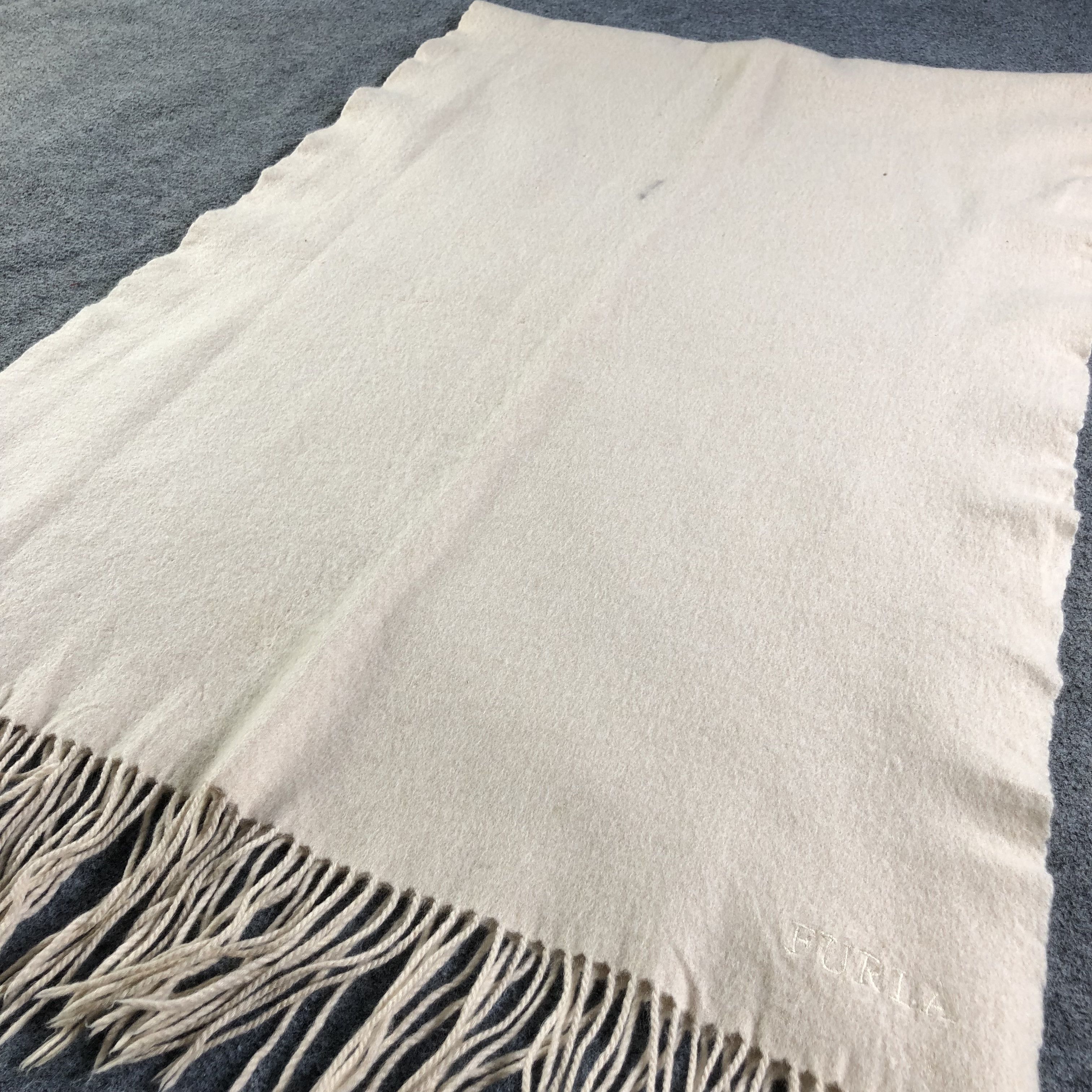 Furla Furla Oversized Cashmere Scarf Muffler V1823 Size ONE SIZE - 3 Thumbnail