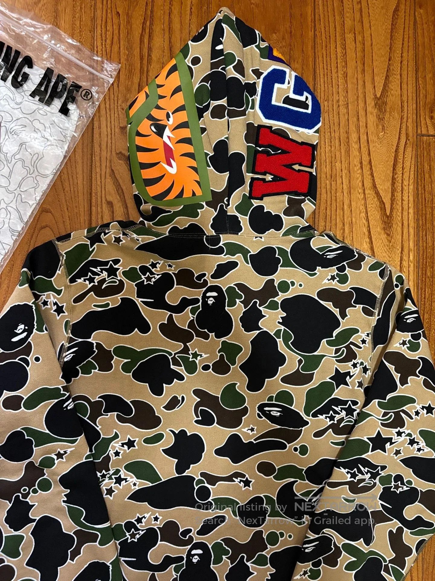Bape BAPE Meteor Yellow Camo Shark Hoodie. Size US XL / EU 56 / 4 - 2 Thumbnail