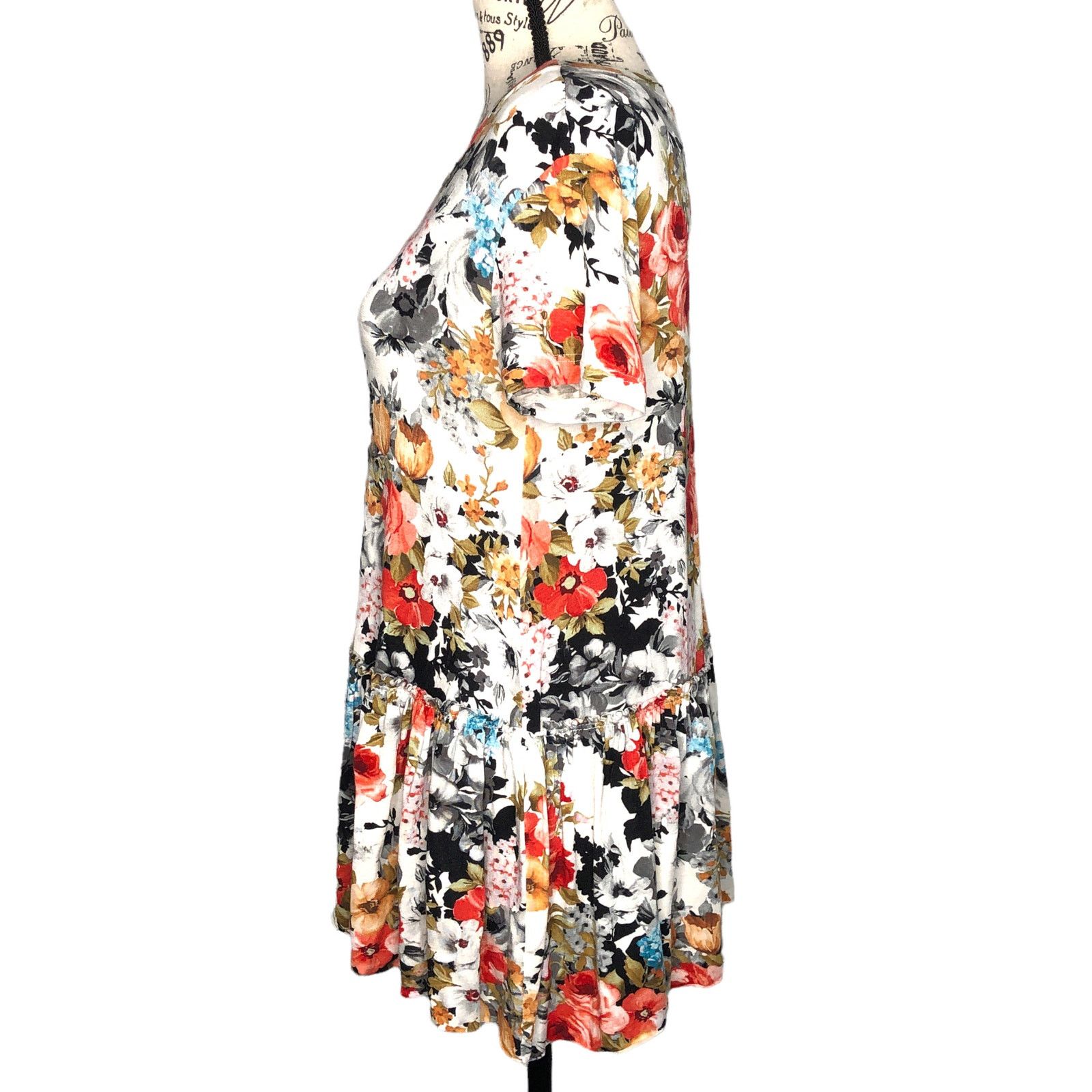 Other Agnes & Dora Soft Floral Relaxed Ruffle Hem Short Sleeve Top Size S / US 4 / IT 40 - 3 Thumbnail