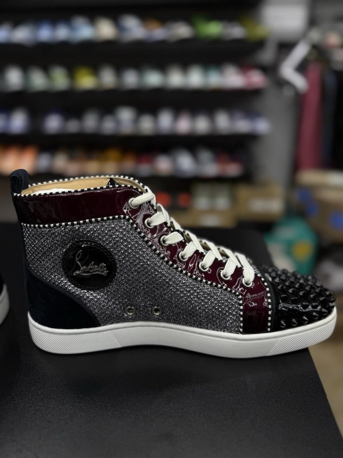 Christian Louboutin Christian Louboutin Orlato Flat Spike Sneakers 42EU/9US Size US 9 / EU 42 - 7 Thumbnail