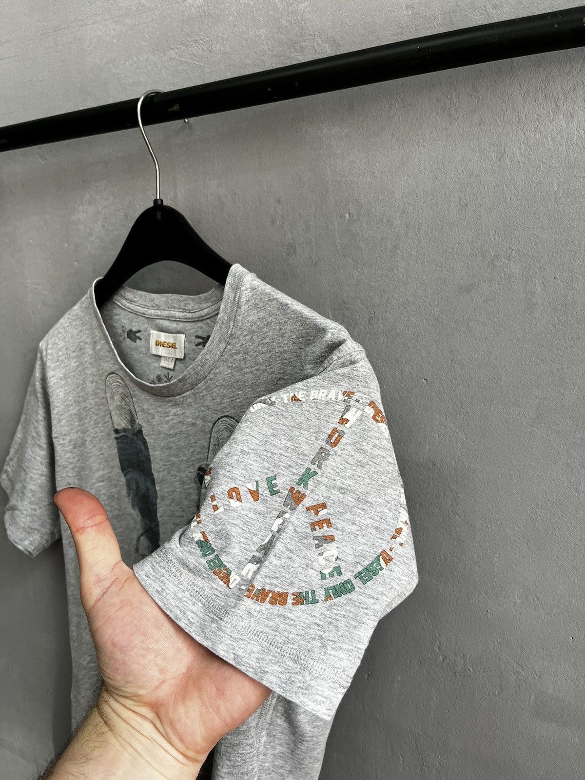 Diesel × Vintage Diesel t shirt love Size US S / EU 44-46 / 1 - 6 Thumbnail