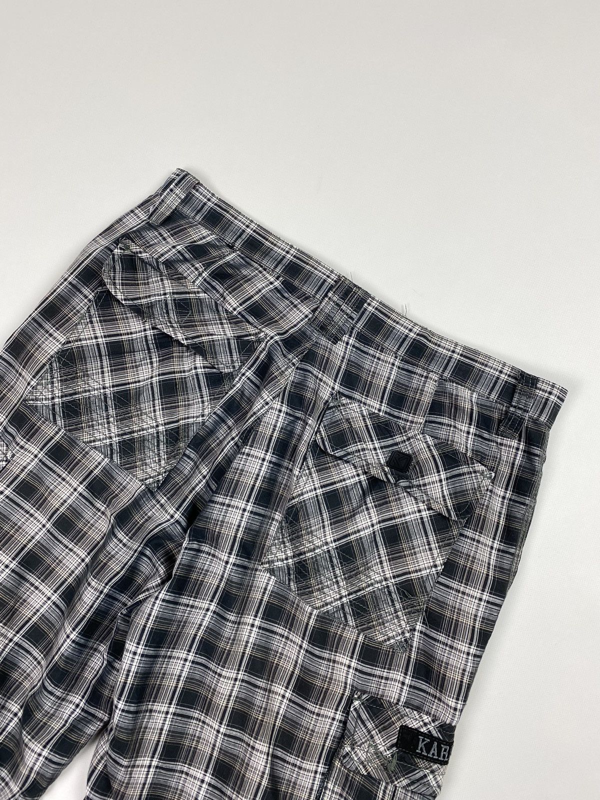 Karl Kani × Vintage Karl Kani men’s checked cargo rap shorts size 36 Size US 36 / EU 52 - 20 Thumbnail