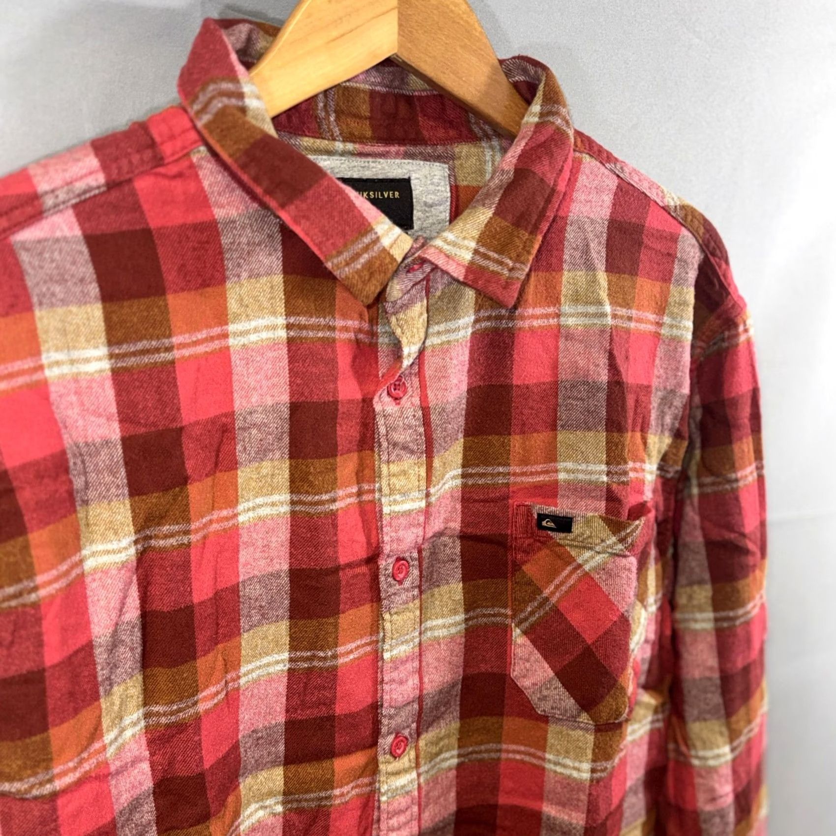 Quiksilver Quiksilver Shirt Mens 2XL Red Plaid Flannel Button Front Long Sleeve Regular Fit Size US XXL / EU 58 / 5 - 3 Thumbnail