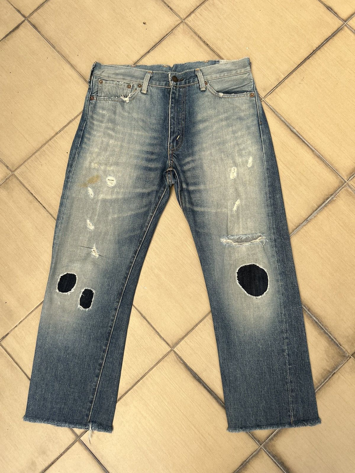 Levi's Vintage Clothing 2005 Levi’s E Rips Selvedge Denim Ripped Off Leg Jeans Size US 32 / EU 48 - 1 Thumbnail