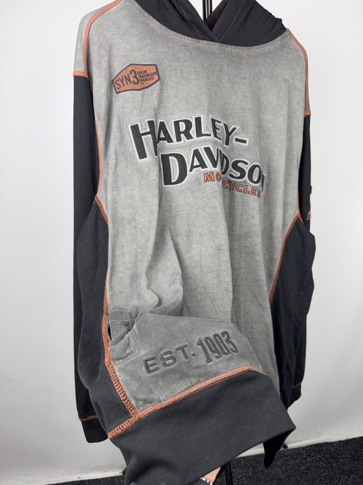 Harley Davidson Retro 00s Harley-Davidson Two-Tone Embroidered Eagle Hoodie Size US XXL / EU 58 / 5 - 3 Thumbnail