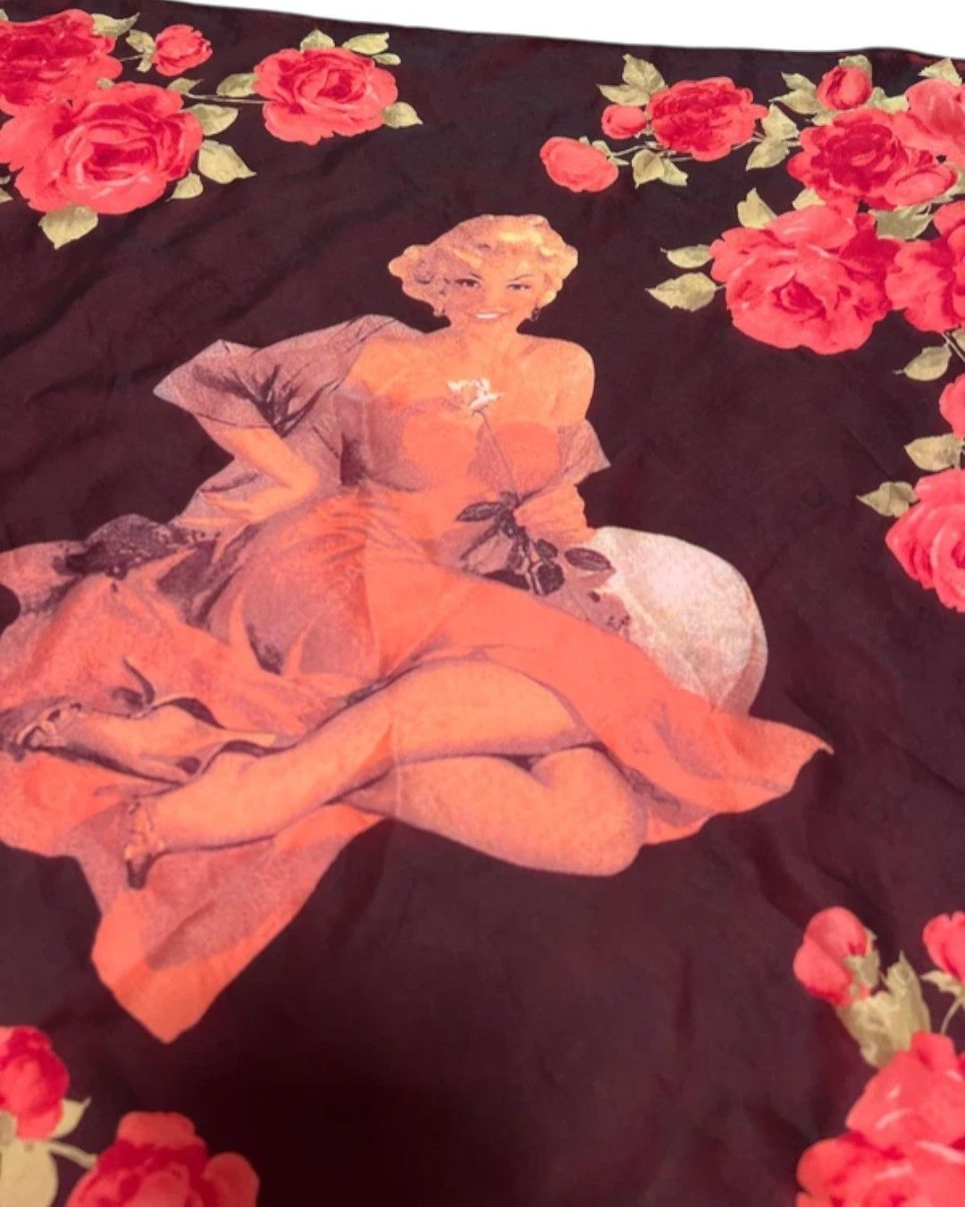 Dolce & Gabbana PIN UP PRINTED SILK SCARF Size ONE SIZE - 3 Thumbnail