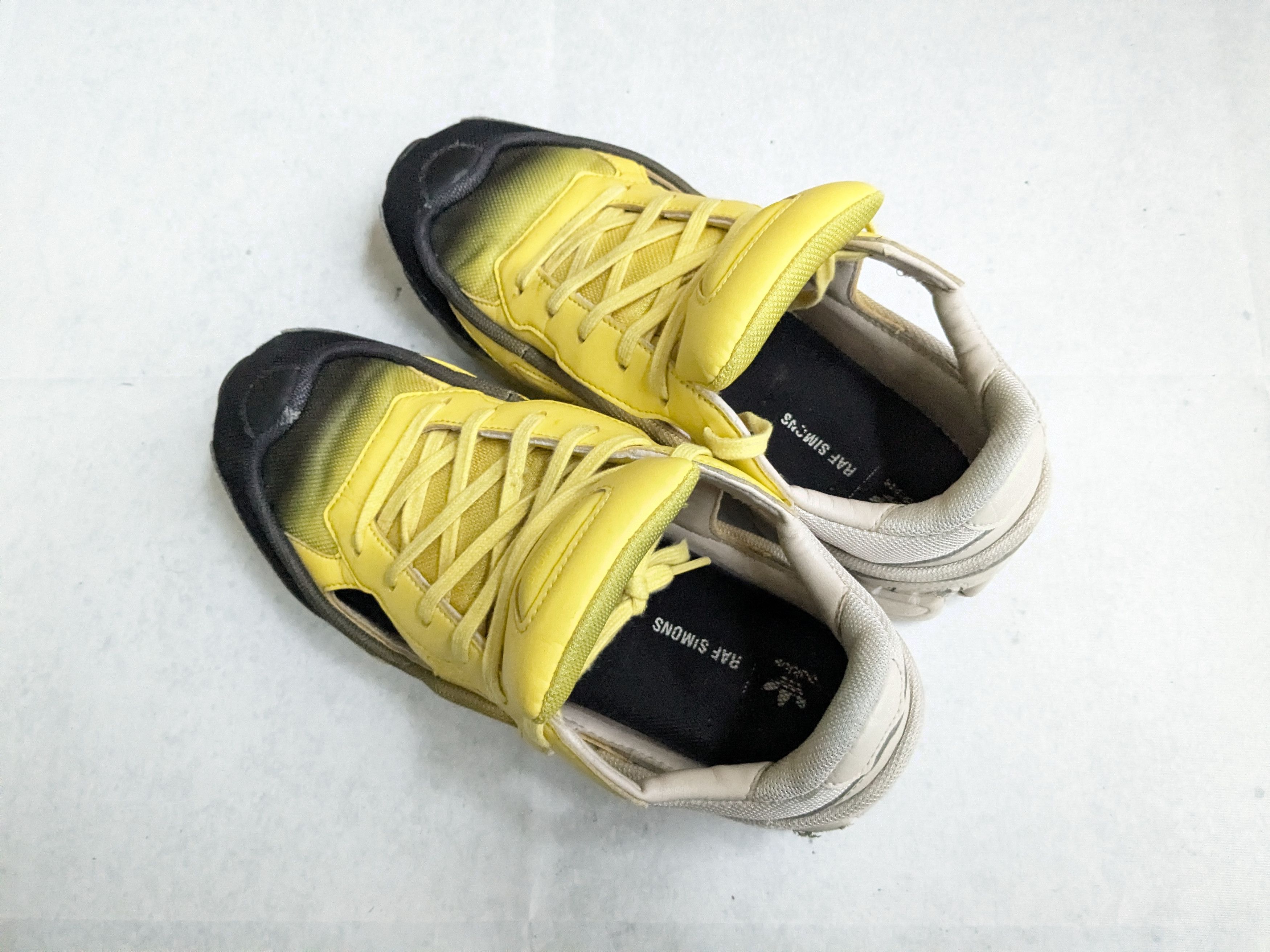 Adidas × Raf Simons Adidas x Raf Simons Replicant Ozweego Yellow Black 10 Size US 10 / EU 43 - 13 Thumbnail