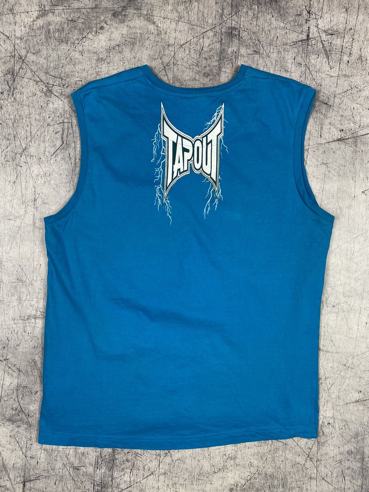 Tapout Vintage Tapout Big Logo Y2K Tee T Shirt Size US L / EU 52-54 / 3 - 8 Thumbnail