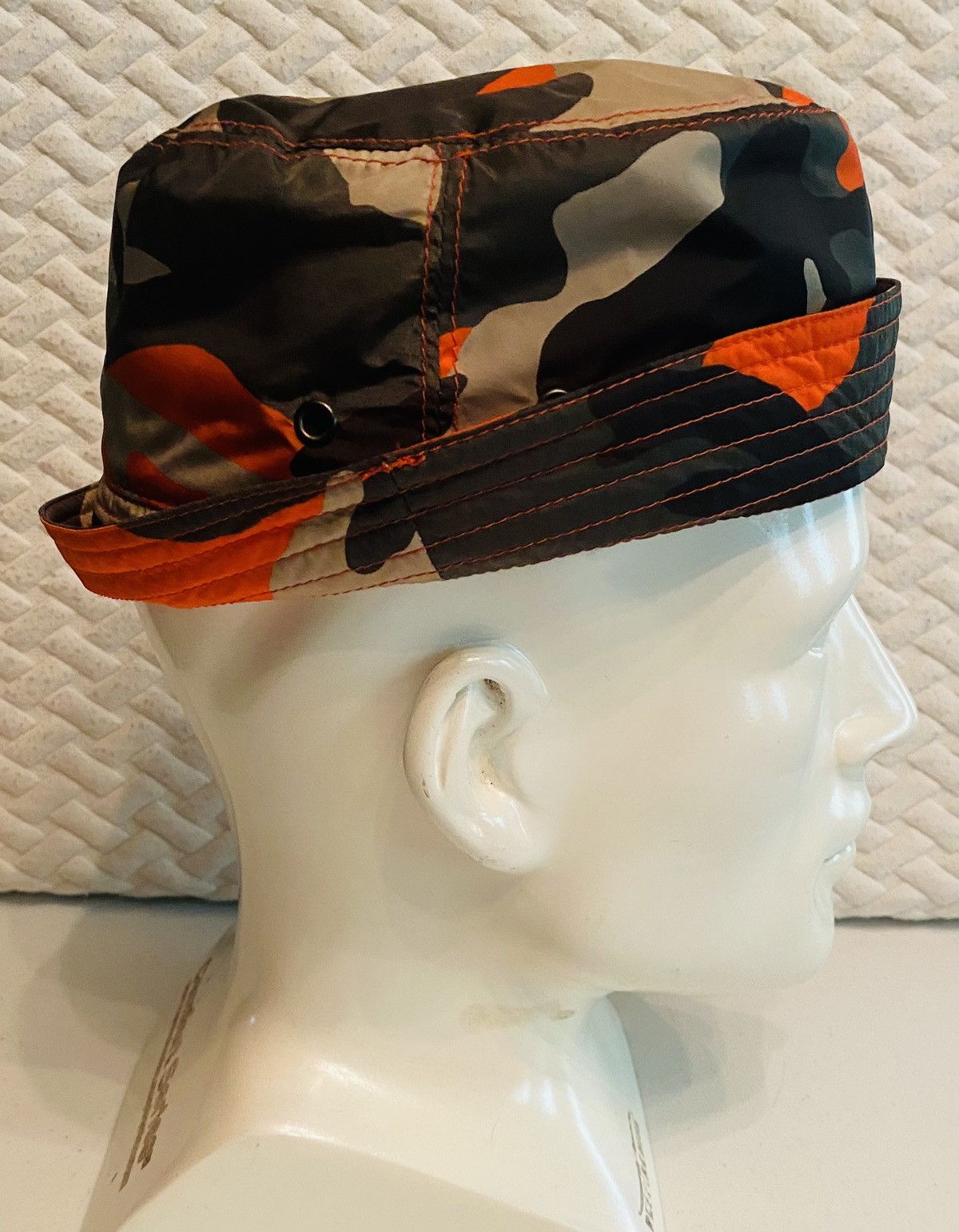 Dsquared2 Dsquared2 🇮🇹 Camo Techno Logo Side Bucket Hat S Italy NEW Size ONE SIZE - 6 Thumbnail
