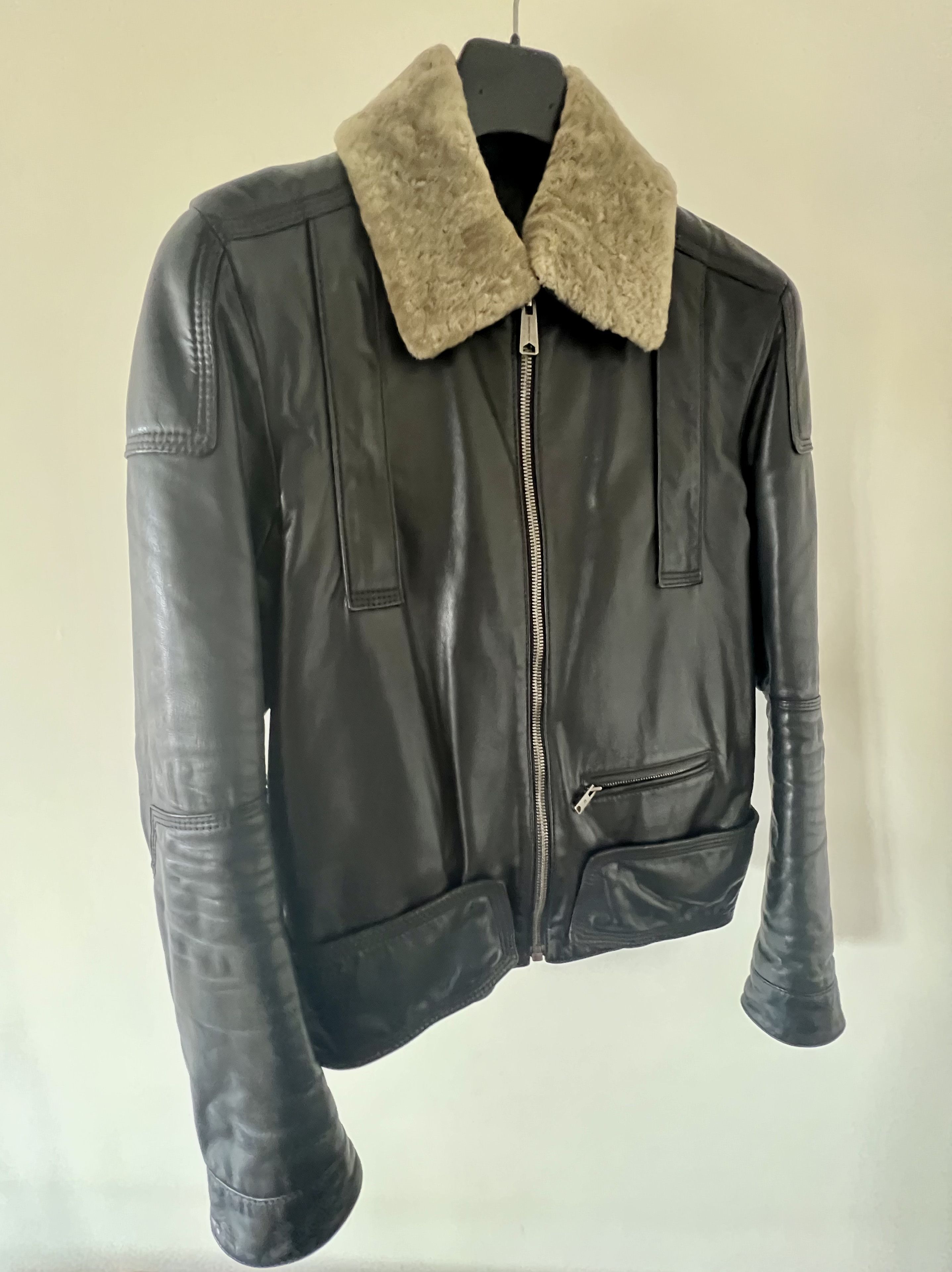 Balenciaga BALENCIAGA LEATHER JACKET WITH REMOVABLE SHEARING COLLAR Size US S / EU 44-46 / 1 - 1 Thumbnail