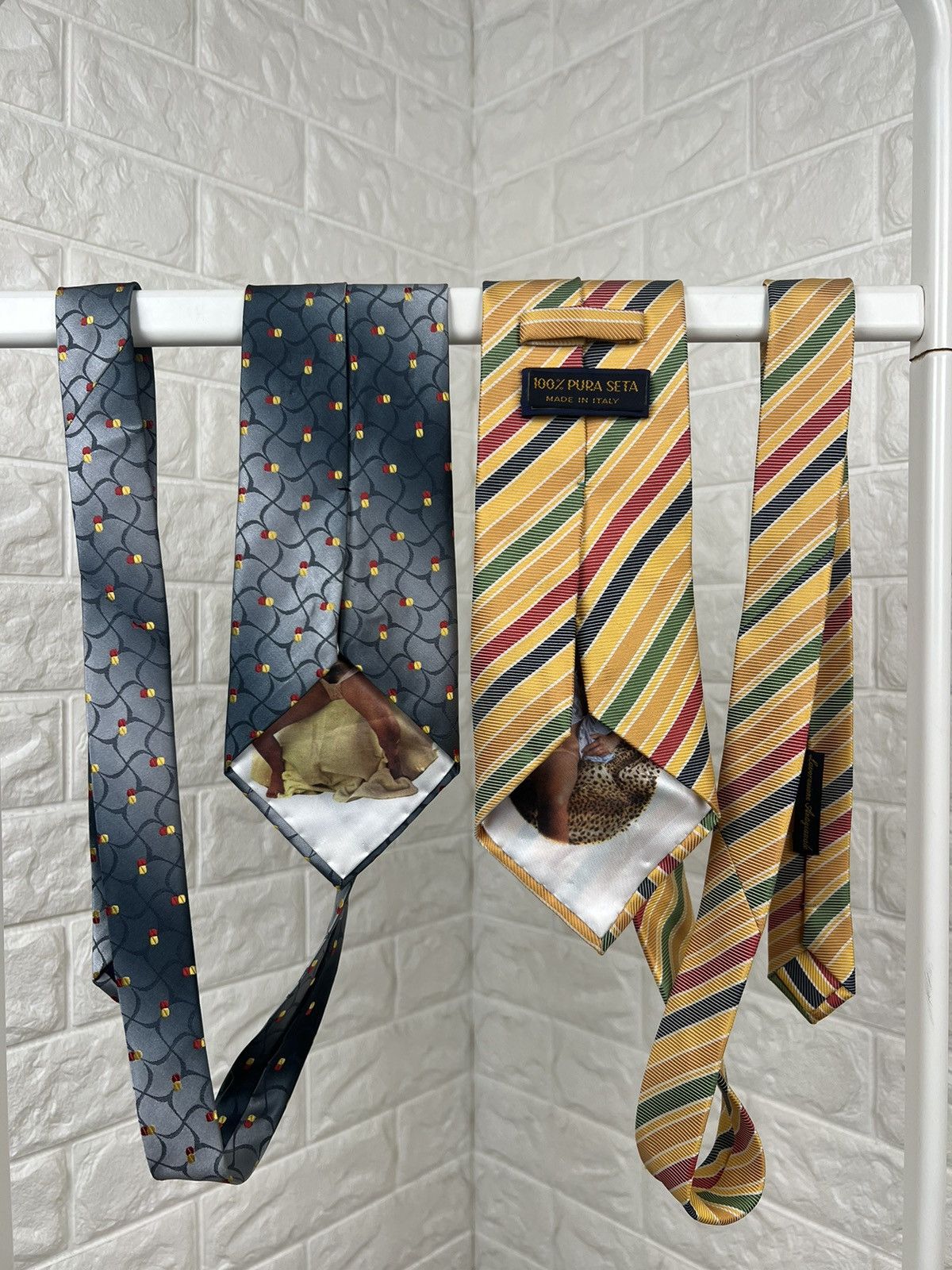 Vintage Peekaboo Girl Skinny Porn Tie Rare