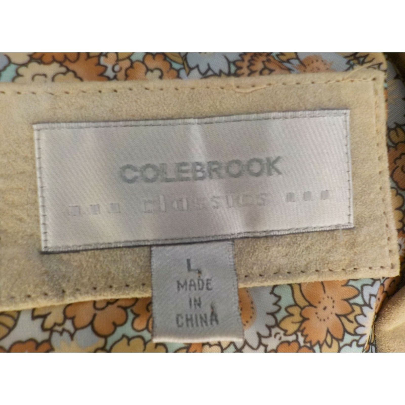 Vintage Colebrook Classics Beige Suede Coat Belted Button Front Fringe SZ Large Women Jacket/Coat Size L / US 10 / IT 46 - 4 Thumbnail