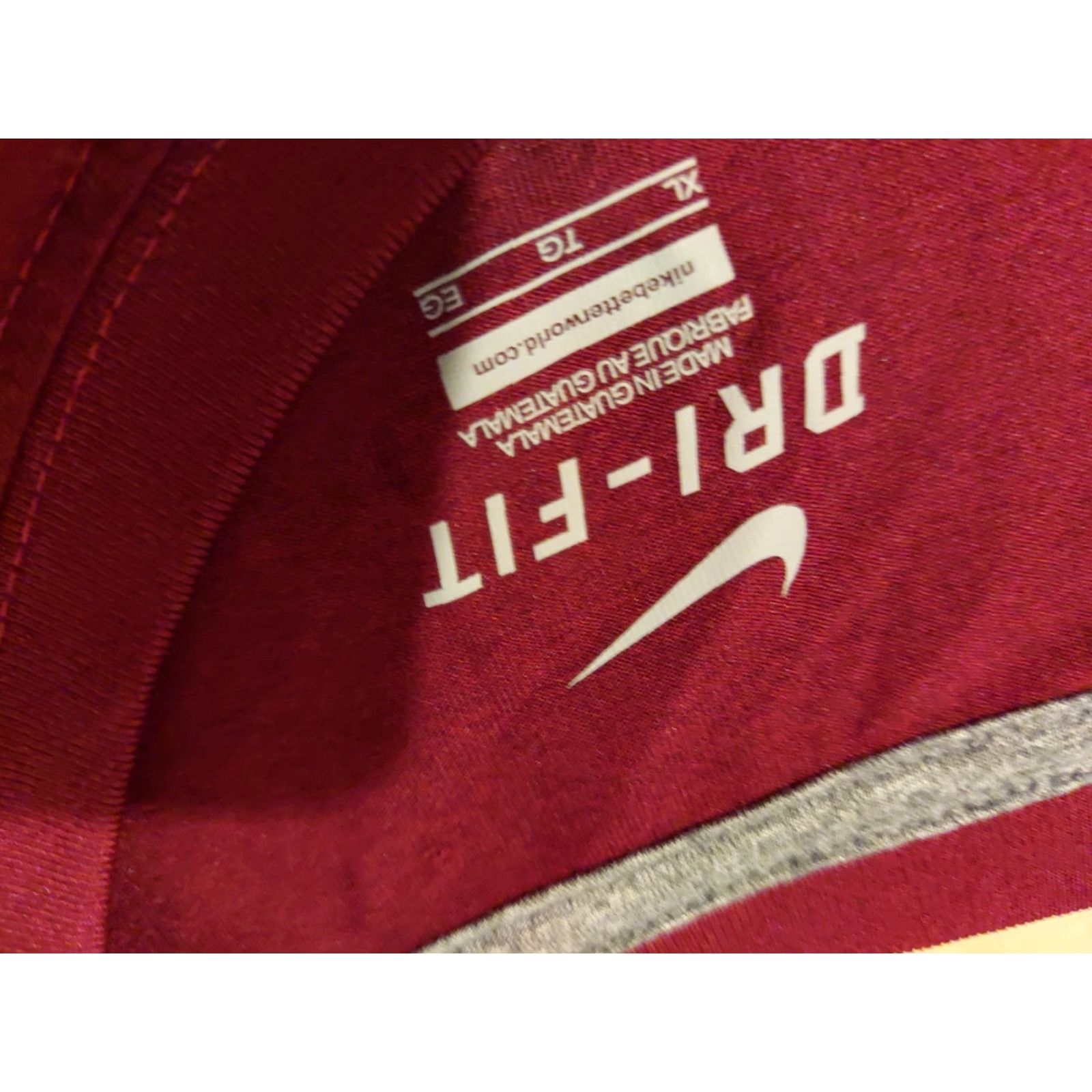Nike Nike Dri-Fit Shirt XL Long Sleeve Burgundy Red Athletic Workout Men’s Pullover Crew Neck Size US XL / EU 56 / 4 - 3 Thumbnail