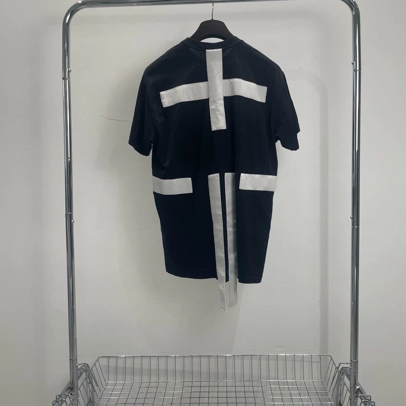 Givenchy Givenchy YY00124 Short Sleeve Size US XXS / EU 40 - 2 Thumbnail