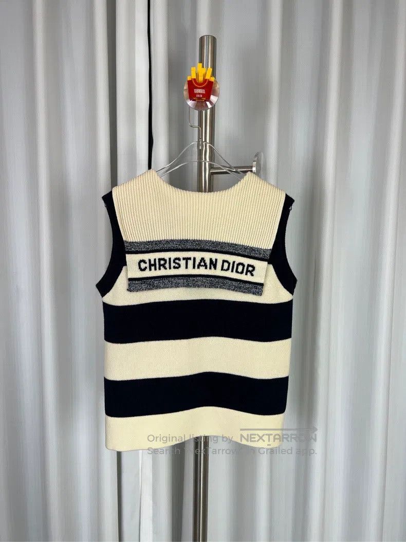 Dior Dior Navy collar striped sleeveless wool knitted vest Size XS / US 0-2 / IT 36-38 - 2 Thumbnail