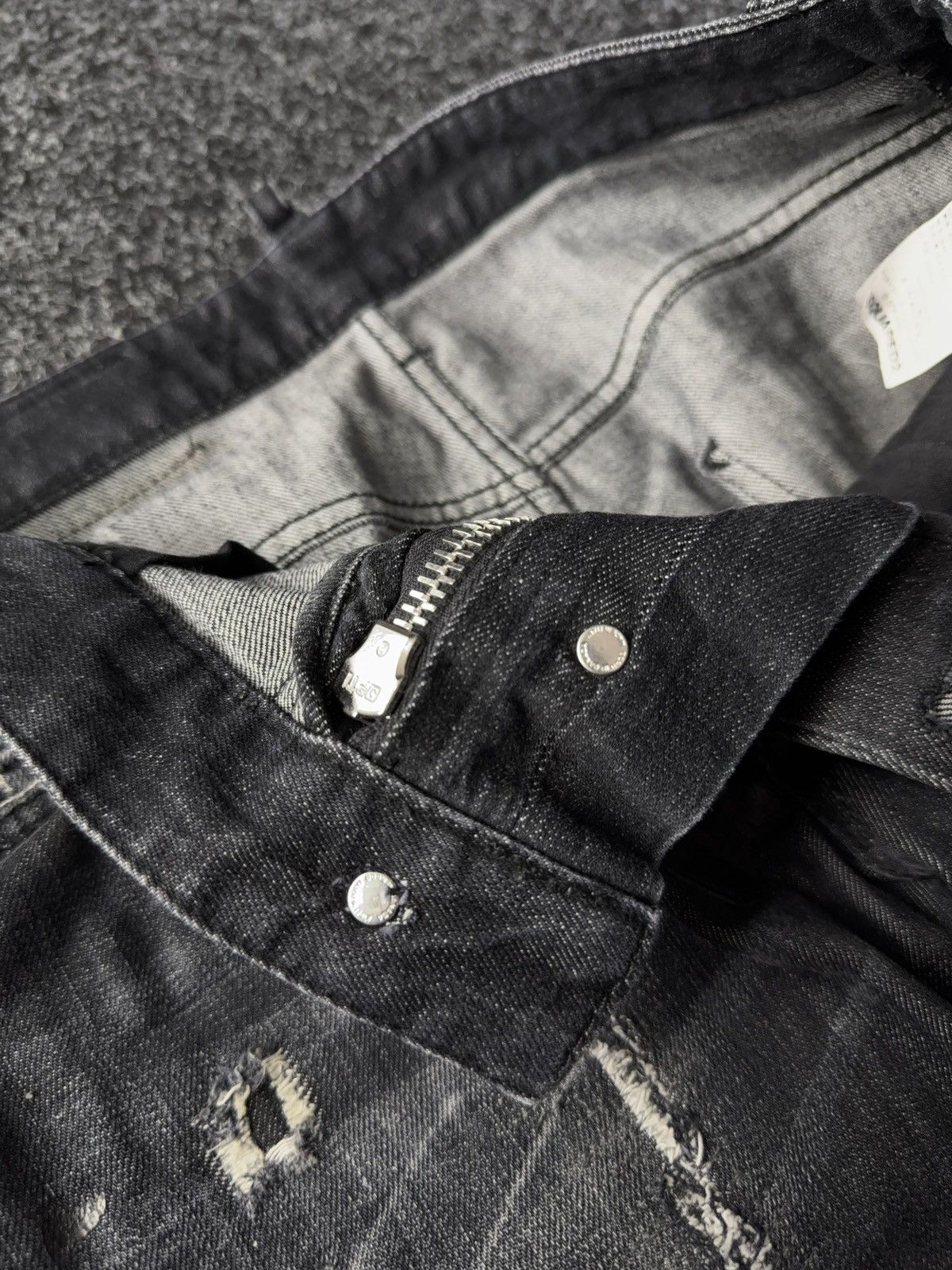 Dsquared2 RARE pants Dsquared2 distressed Denim Y2k style💥🔥 Size US 31 - 9 Thumbnail