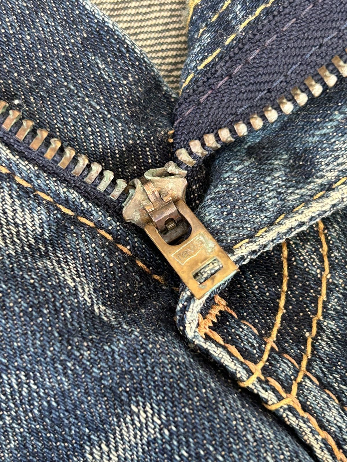 Levi's Levis 702 Ripped Denim Size US 31 - 7 Thumbnail