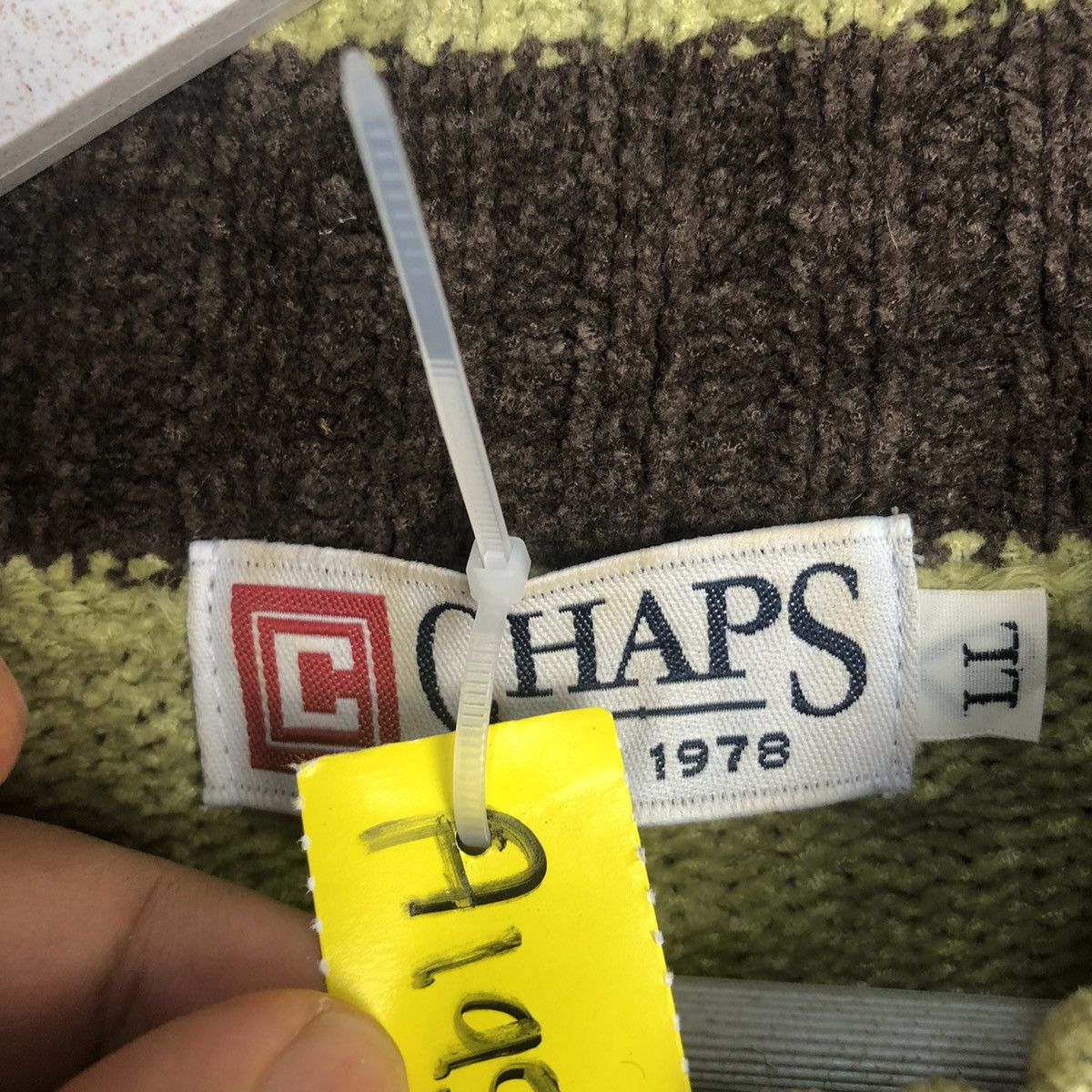 Chaps Chaps Green ripped vintage Sweatshirt #A195 Size US XL / EU 56 / 4 - 10 Thumbnail