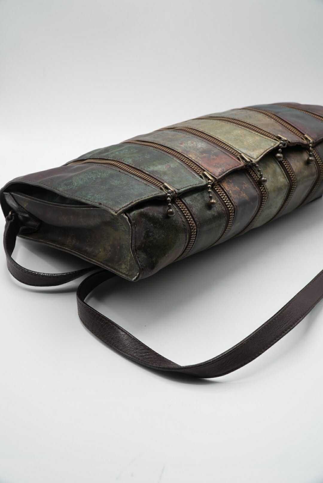 Jean Paul Gaultier Jean Paul Gaultier - FW95 “Cyber” Holographic Multi Zip Bag Size ONE SIZE - 9 Thumbnail