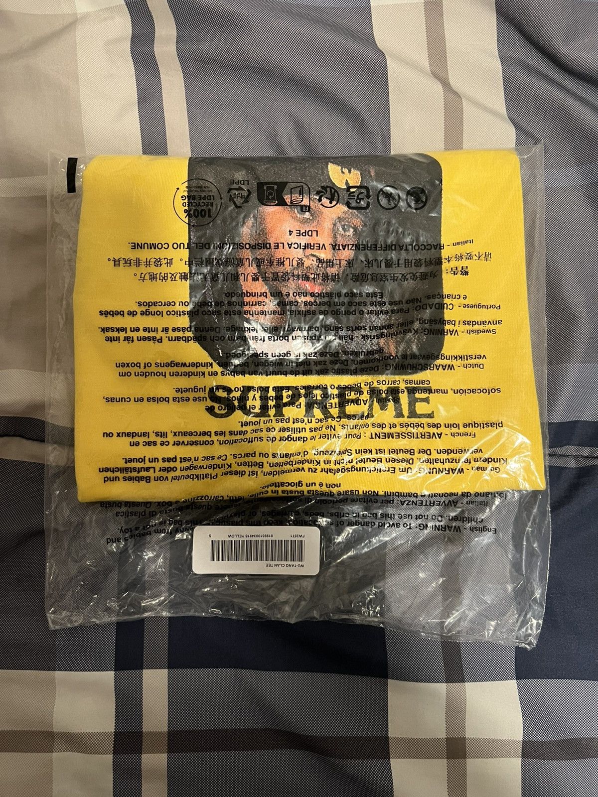 Supreme Supreme Wu Tang Clan RZA Tee Yellow Size Small Size US S / EU 44-46 / 1 - 1 Thumbnail