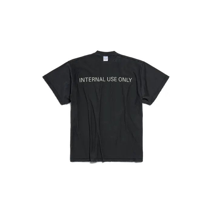 Balenciaga o1w1db10226 Internal Use Only Inside-Out T-Shirt Oversized Size US XXL / EU 58 / 5 - 2 Thumbnail